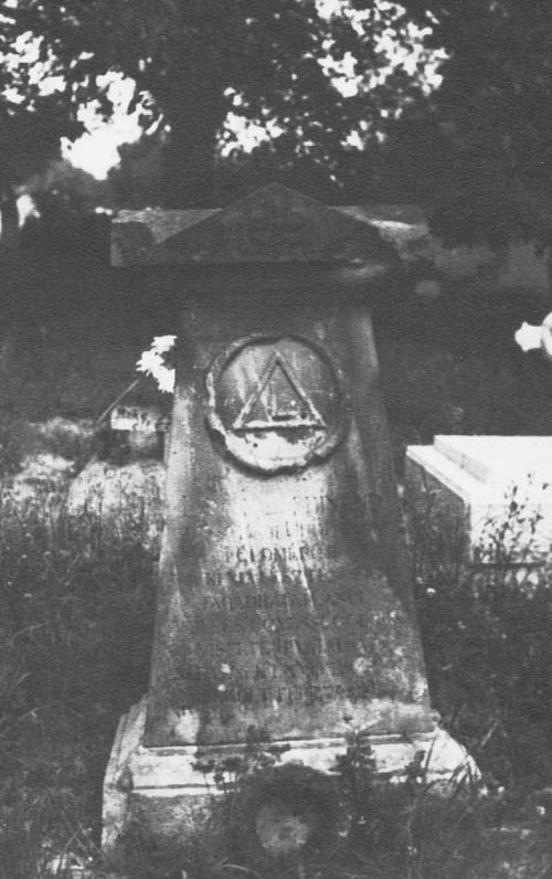 Sírkő, csurgói városi temető (Rippl-Rónai Múzeum CC BY-NC-ND)