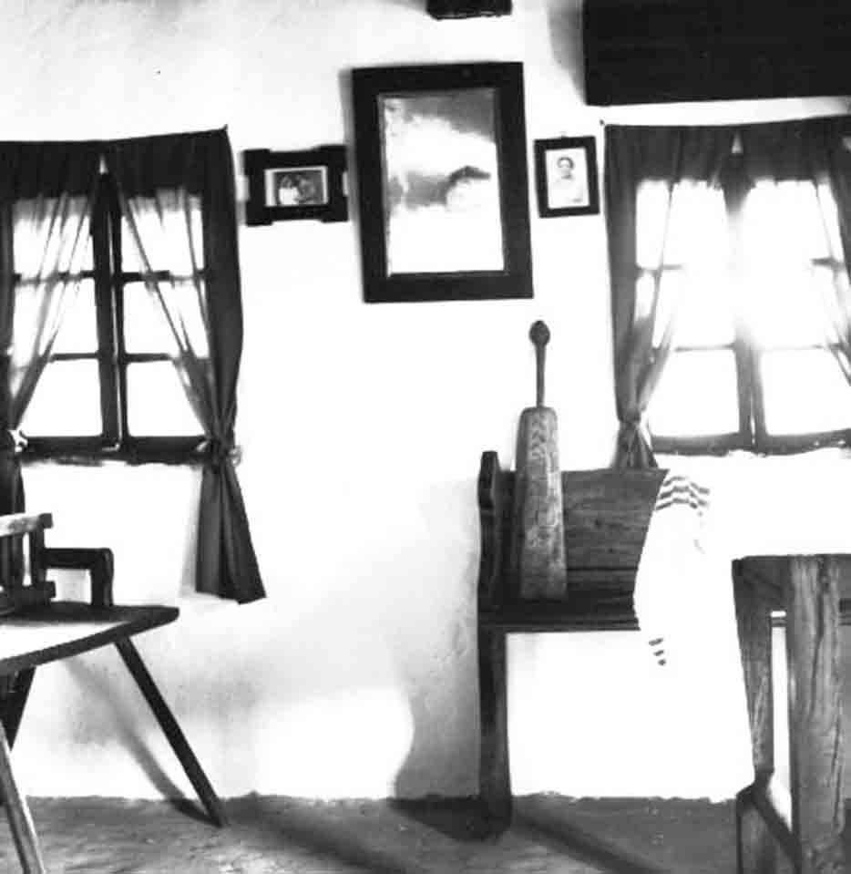 Első telek, Rinyakovácsi ház szobája (Rippl-Rónai Múzeum CC BY-NC-ND)