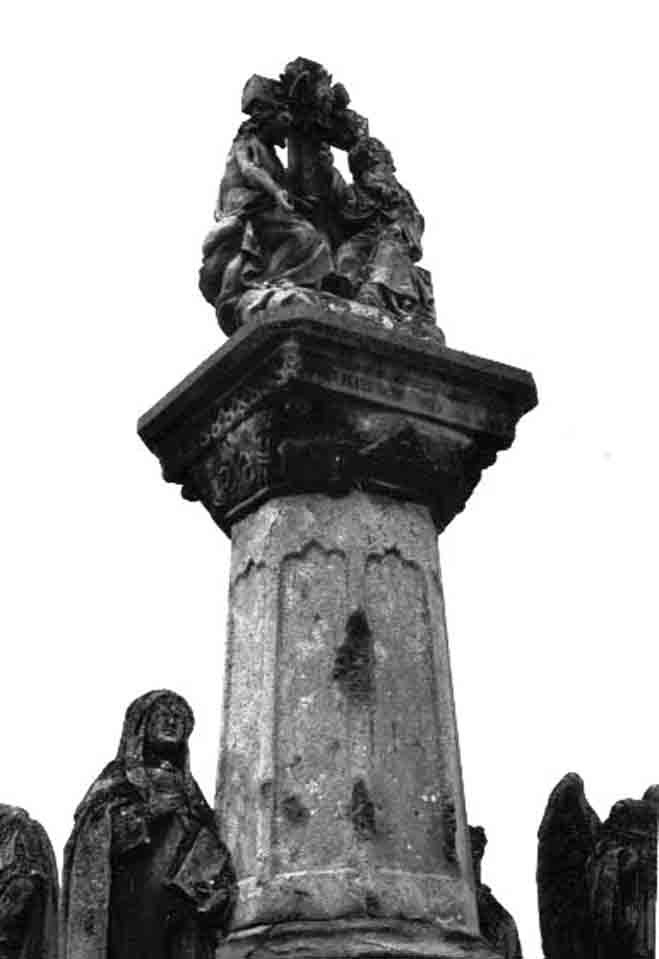 Szentháromság oszlop részlete a Hunyadi-Zrínyi-Rákóczi utca kereszteződésénél (Rippl-Rónai Múzeum CC BY-NC-ND)