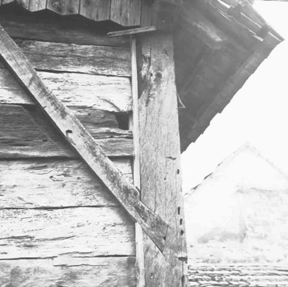 Zsilipelt boronás pajta sarokoszlopa (Rippl-Rónai Múzeum CC BY-NC-ND)