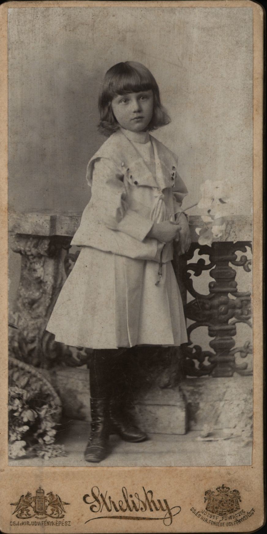 Goszthony Mária gyermekkori fotója (Rippl-Rónai Múzeum CC BY-NC-SA)