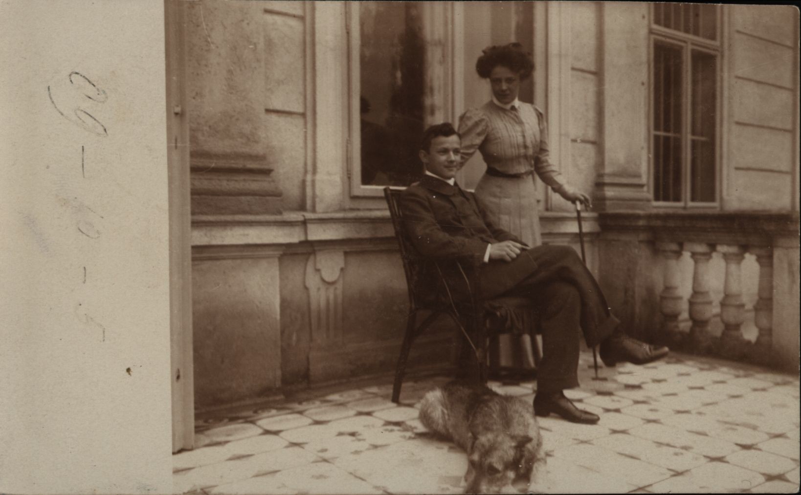 Ifj. Goszthony Mihály édesanyjával (Rippl-Rónai Múzeum CC BY-NC-SA)