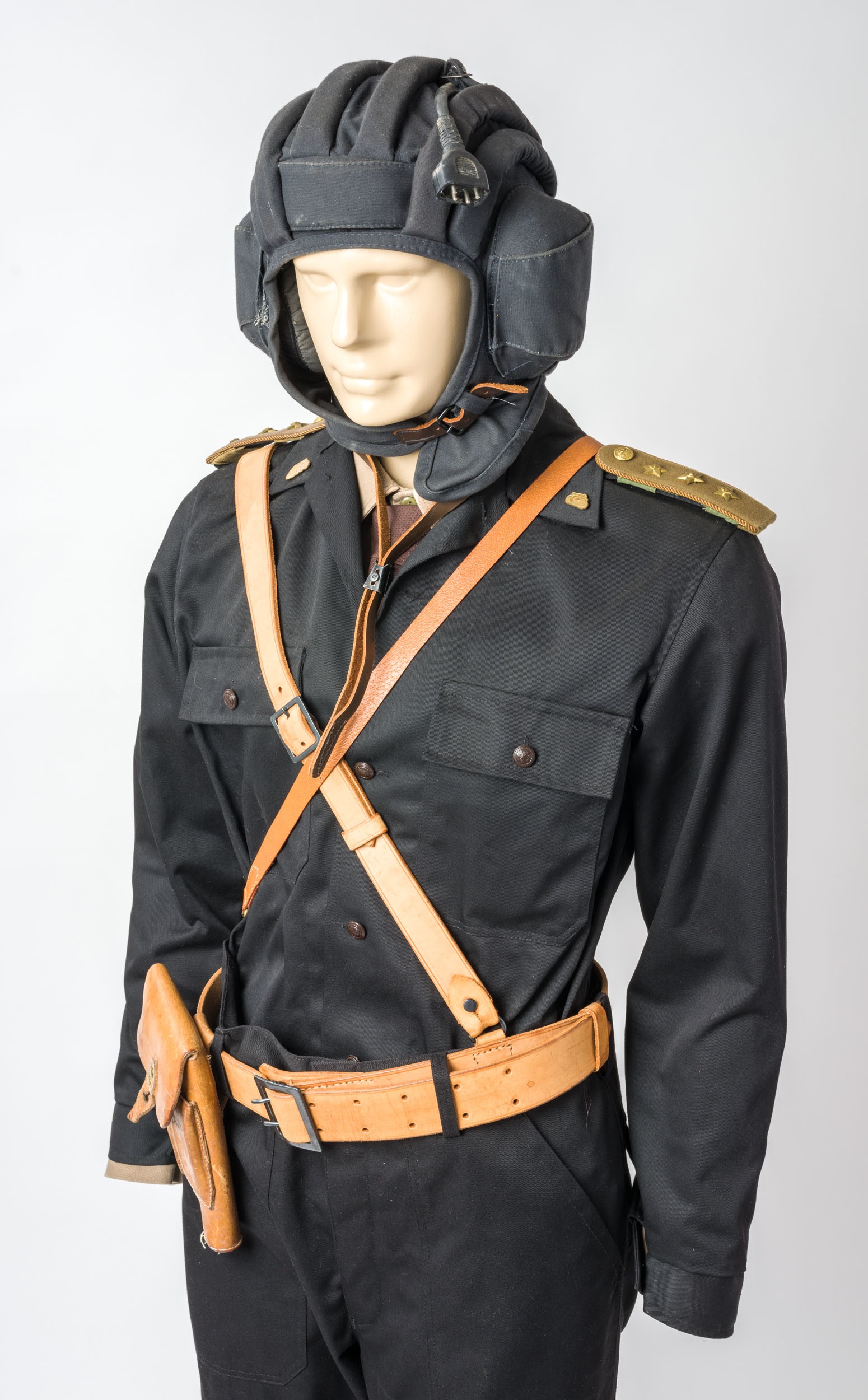 Páncélos gyakorló egyenruha, százados (Nagyatádi Kulturális és Sport Központ - Városi Múzeum CC BY-NC-SA)