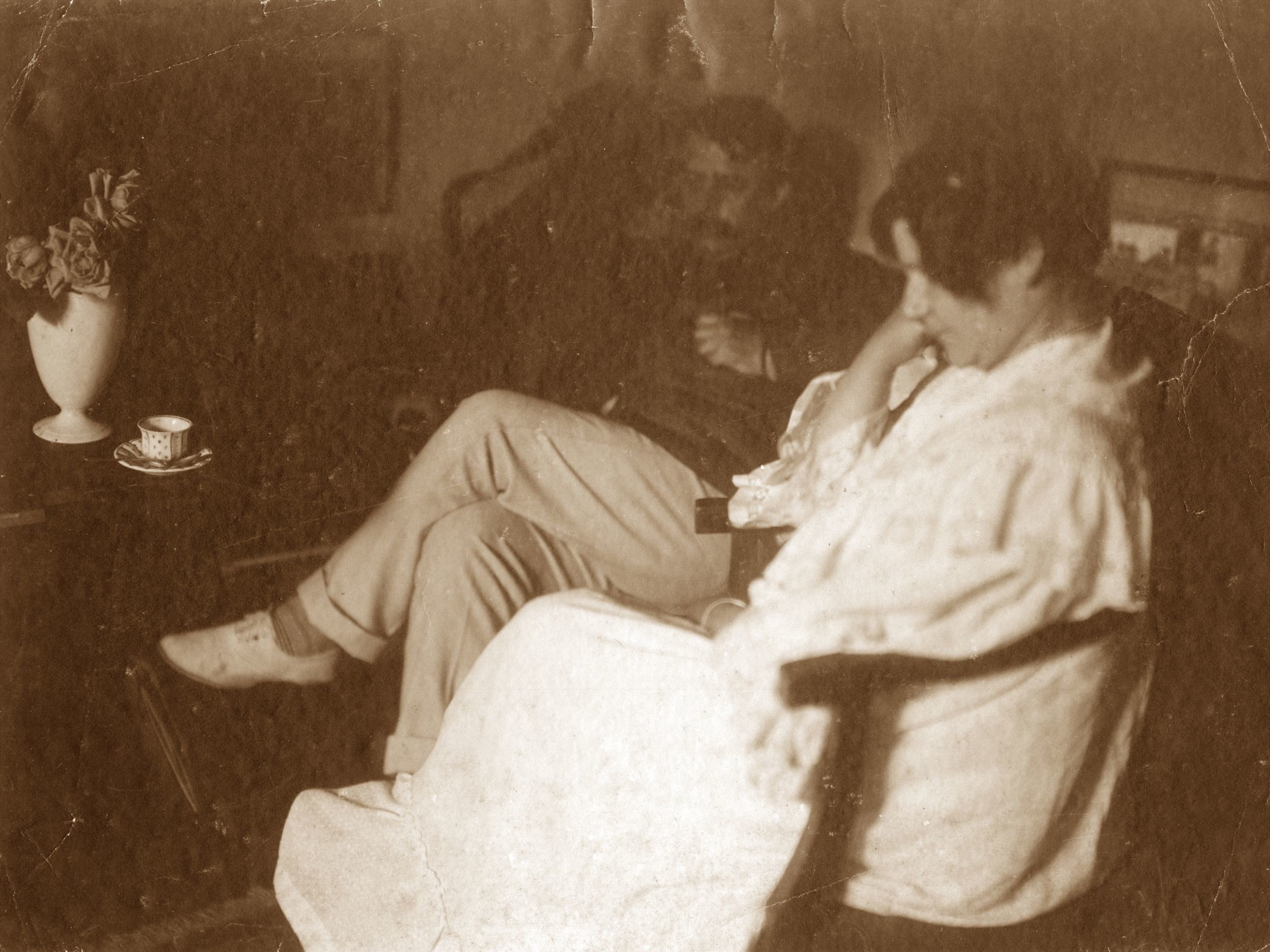 Rippl-Rónai és Lazarine kávézgatáskor a Róma Villában. (Rippl-Rónai Múzeum CC BY-NC-SA)