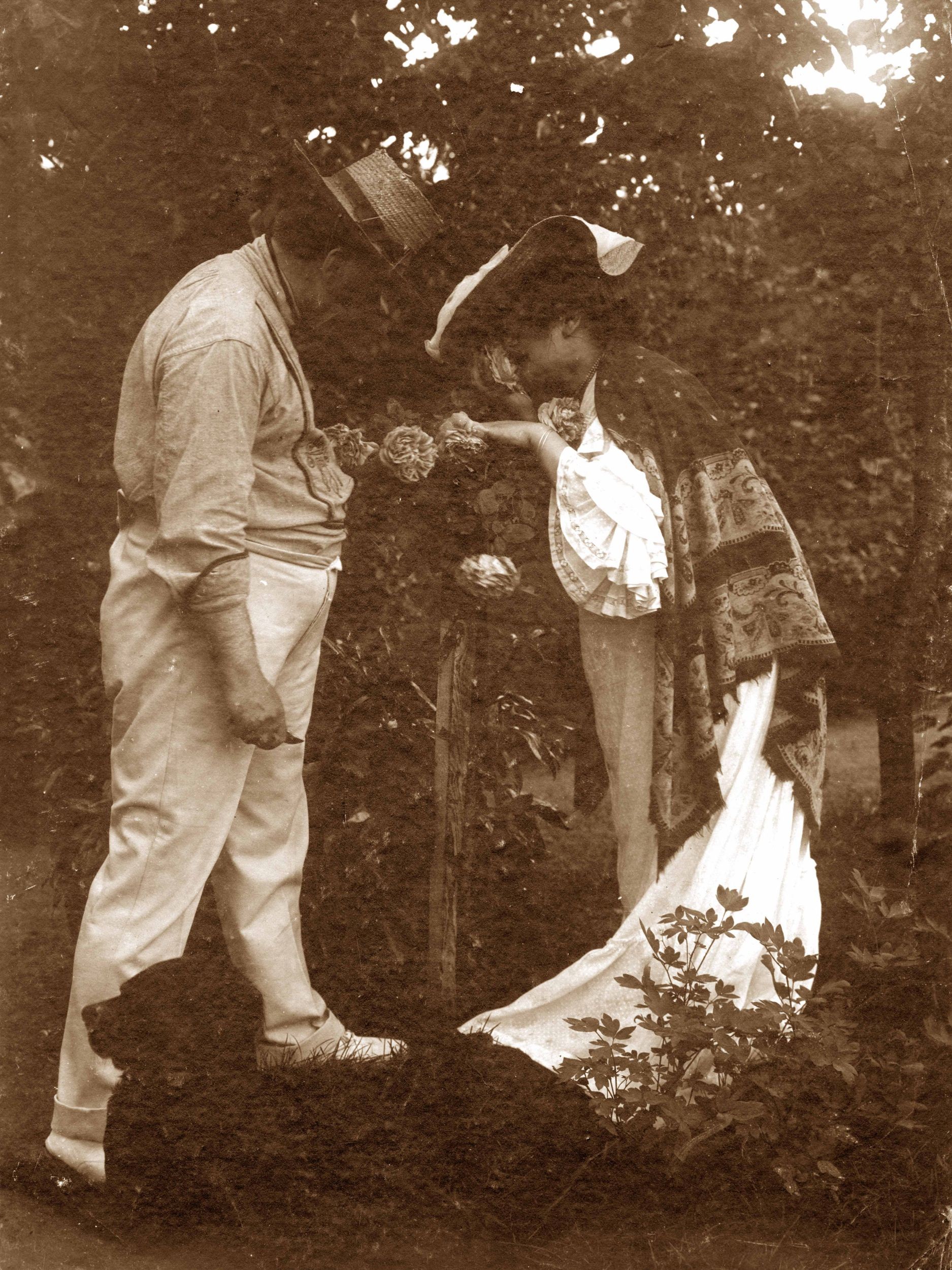 RRJ és Lazarine rózsákkal, SK_2415 (Rippl-Rónai Múzeum CC BY-NC-SA)