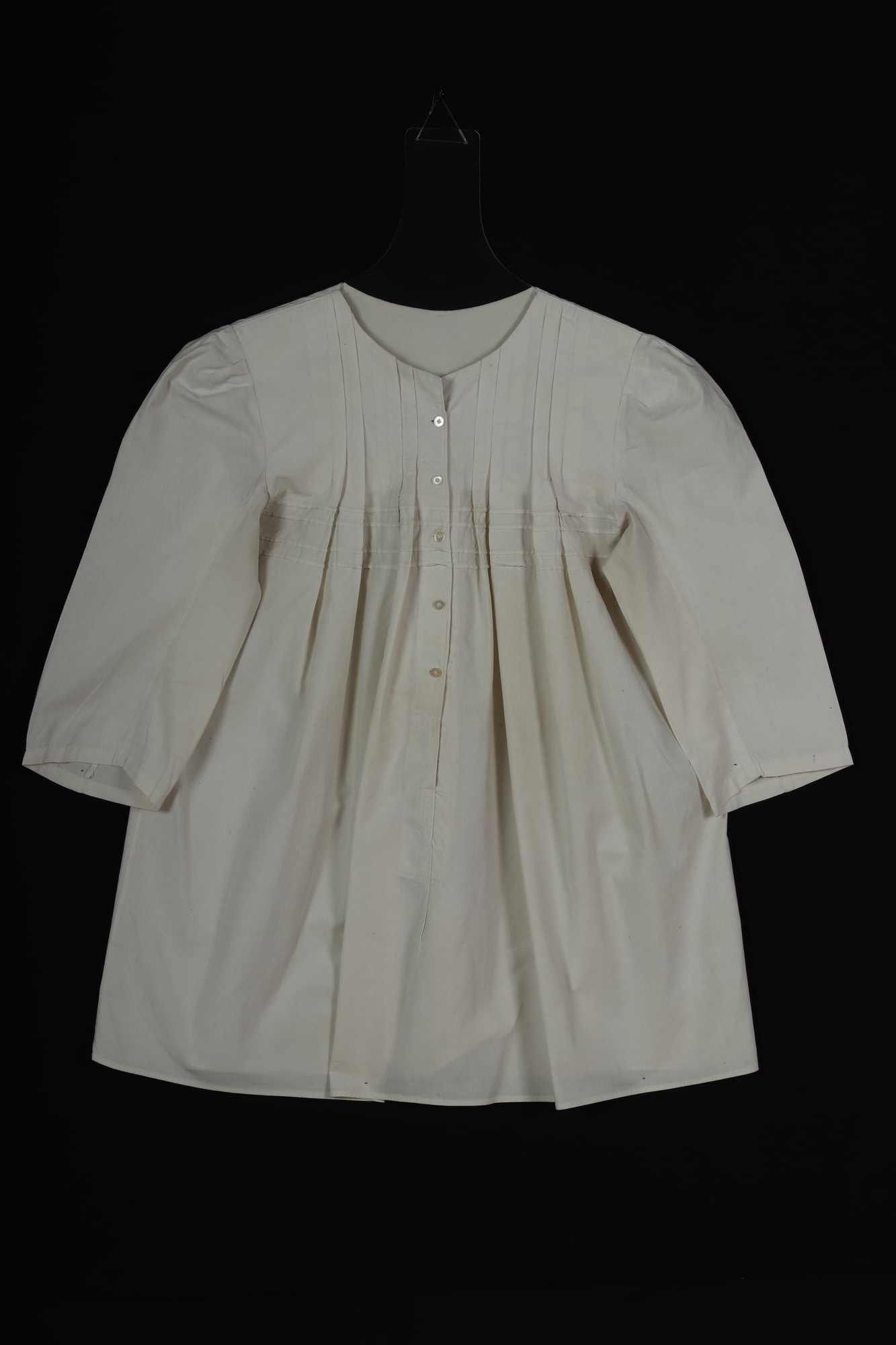 Női ing  (Rippl-Rónai Múzeum CC BY-NC-SA)