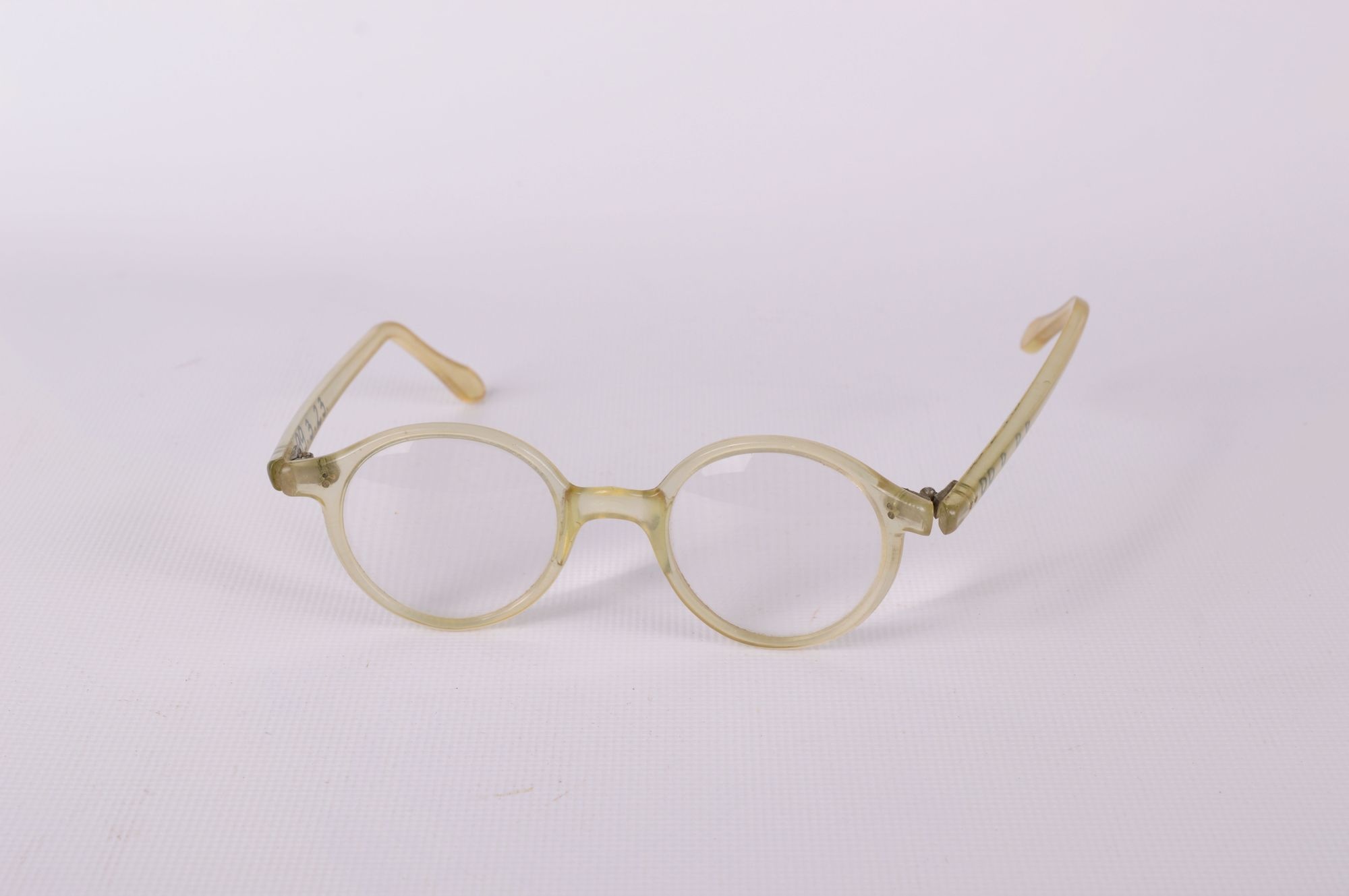 Szemüveg (Rippl-Rónai Múzeum CC BY-NC-SA)