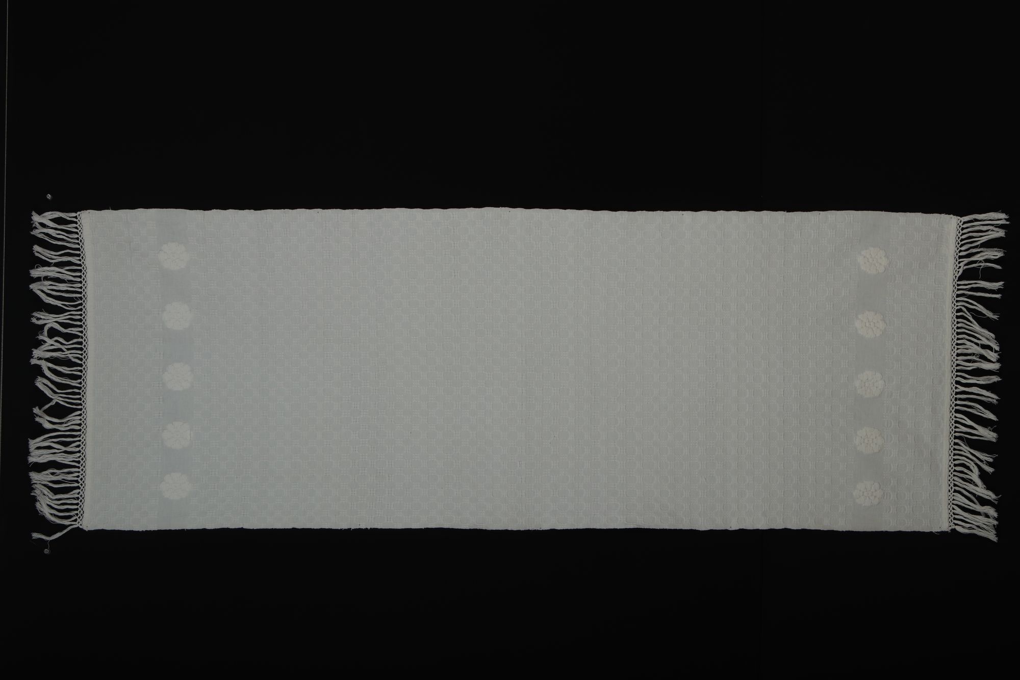 Halottas dísztörölköző"díszkendő" (Rippl-Rónai Múzeum CC BY-NC-SA)