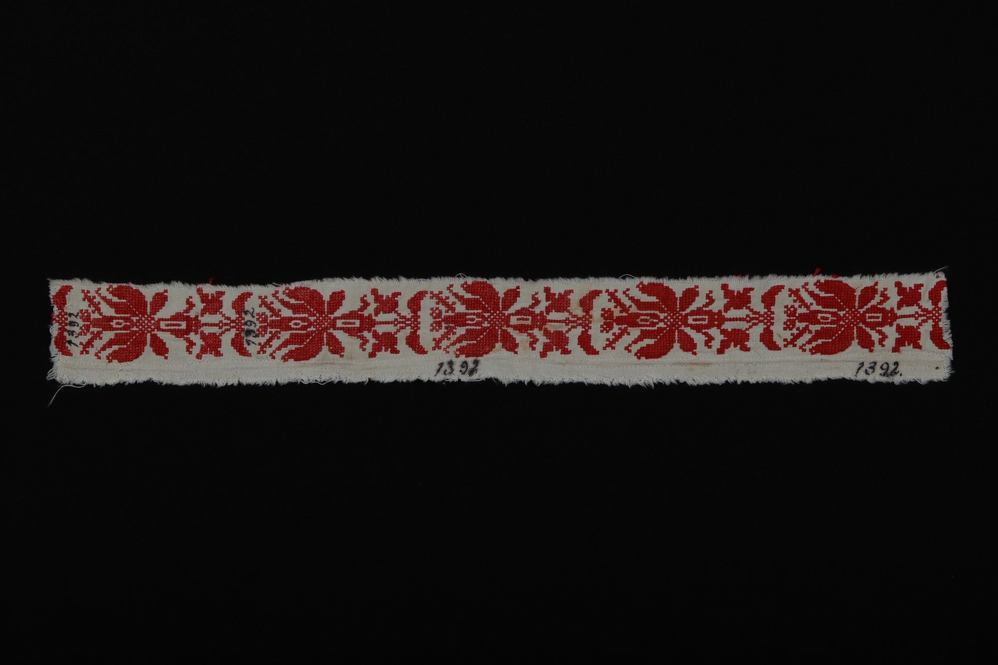 H szalag ingmell (Rippl-Rónai Múzeum CC BY-NC-SA)