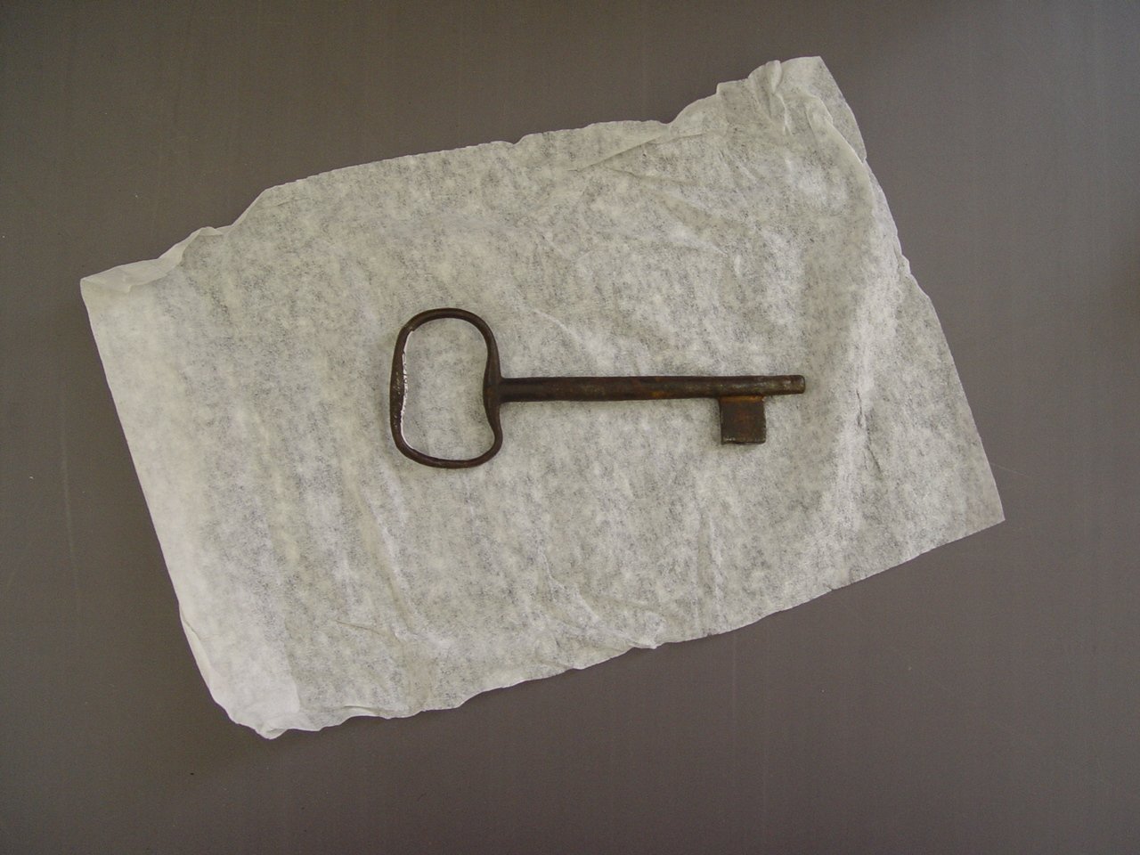 kulcs (Paksi Városi Múzeum - Paksi Képtár CC BY-NC-SA)