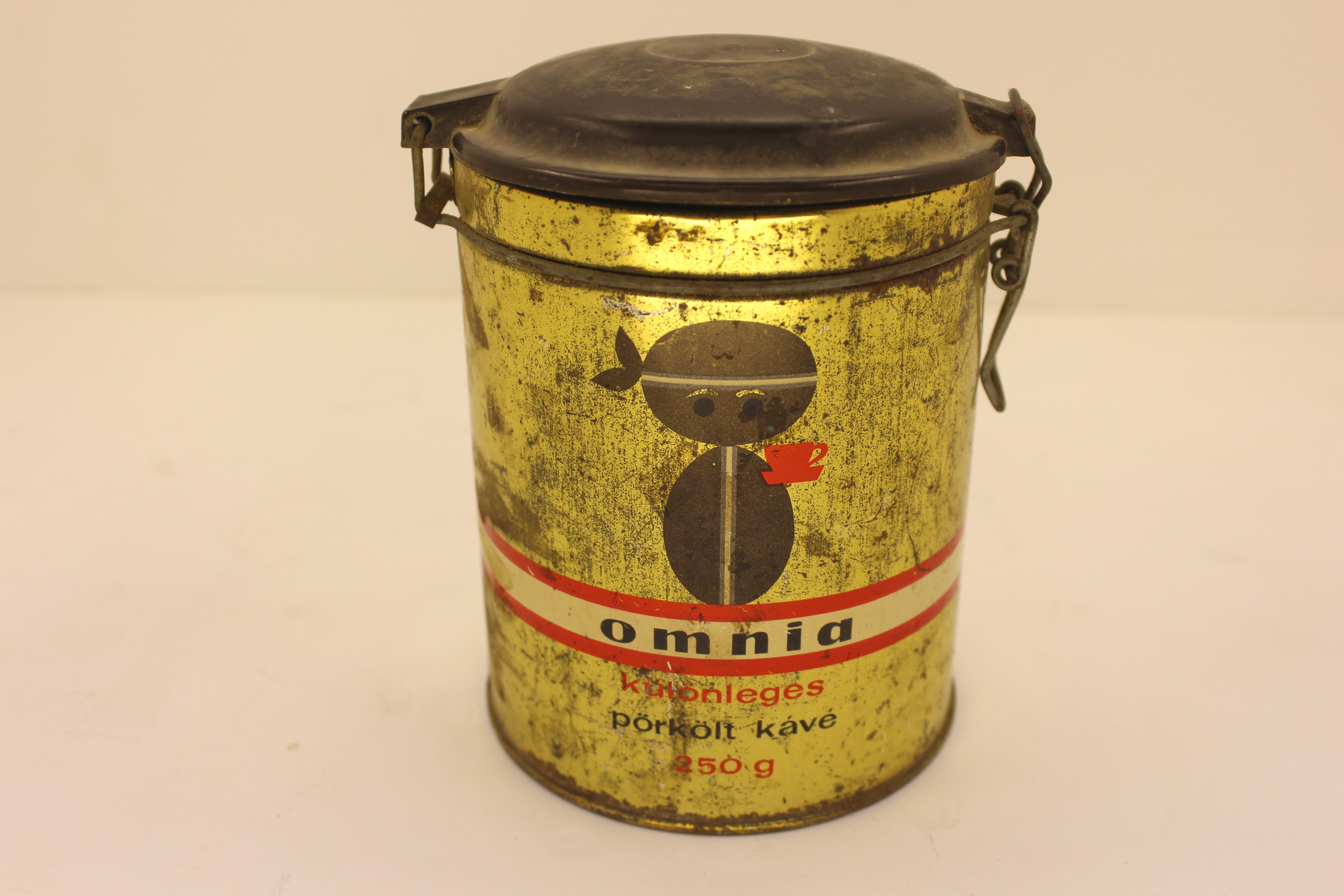 kávésdoboz (Paksi Városi Múzeum - Paksi Képtár CC BY-NC-SA)