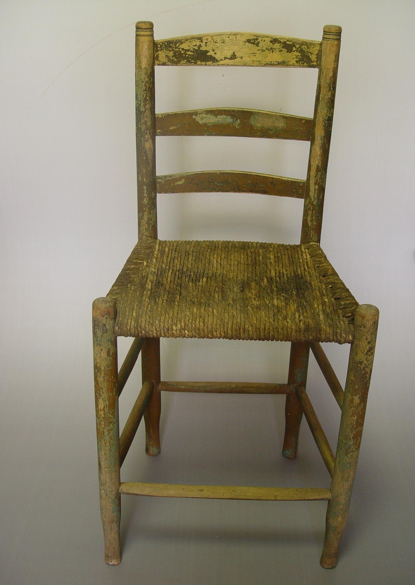 szék (Paksi Városi Múzeum - Paksi Képtár CC BY-NC-SA)