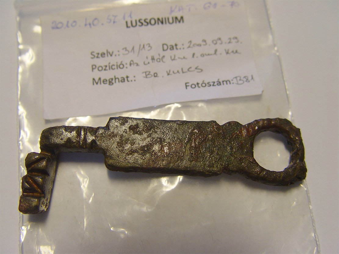 Kulcs (Paksi Városi Múzeum - Paksi Képtár CC BY-NC-SA)