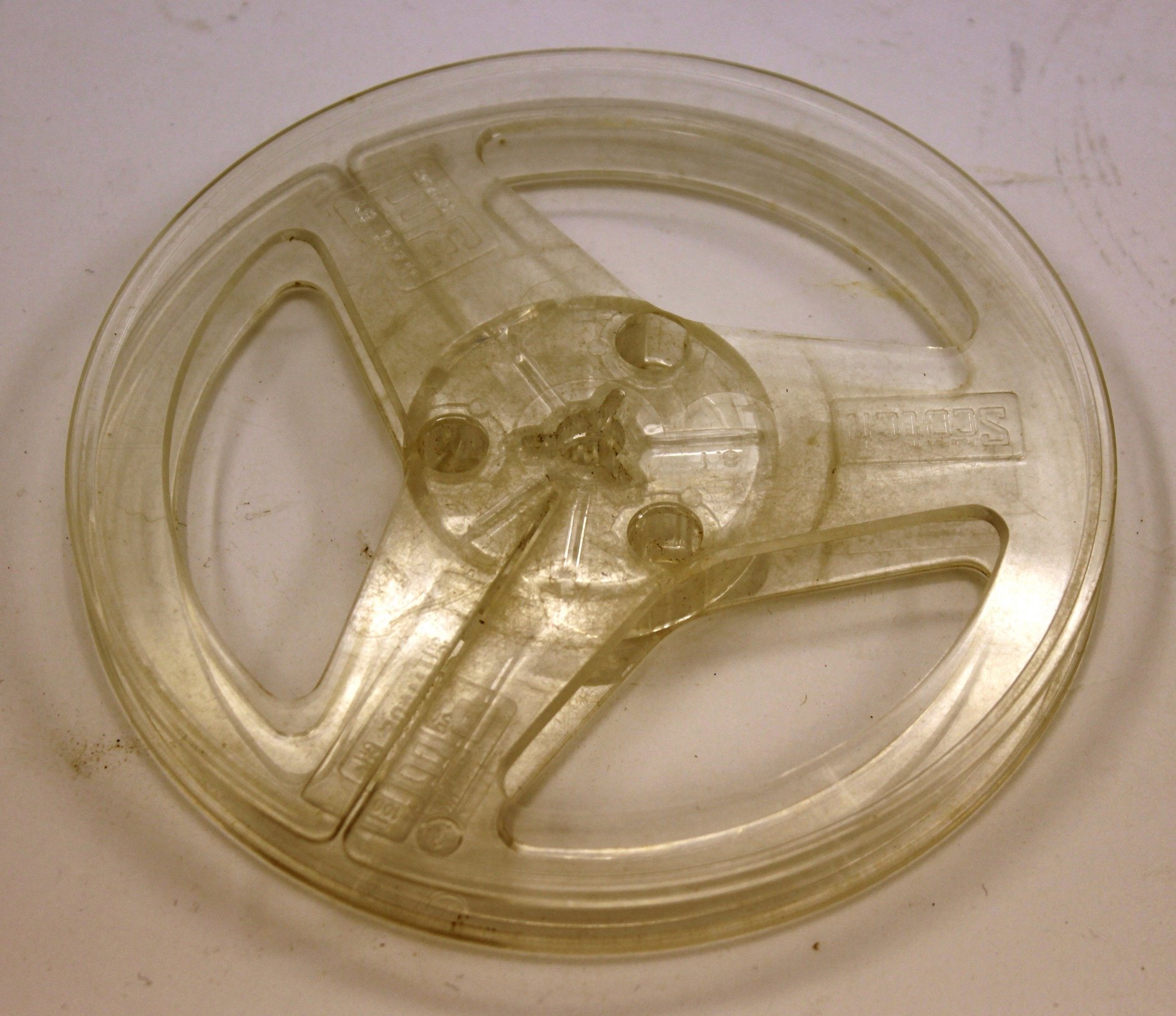 Magnetofon orsó (Paksi Városi Múzeum - Paksi Képtár CC BY-NC-SA)