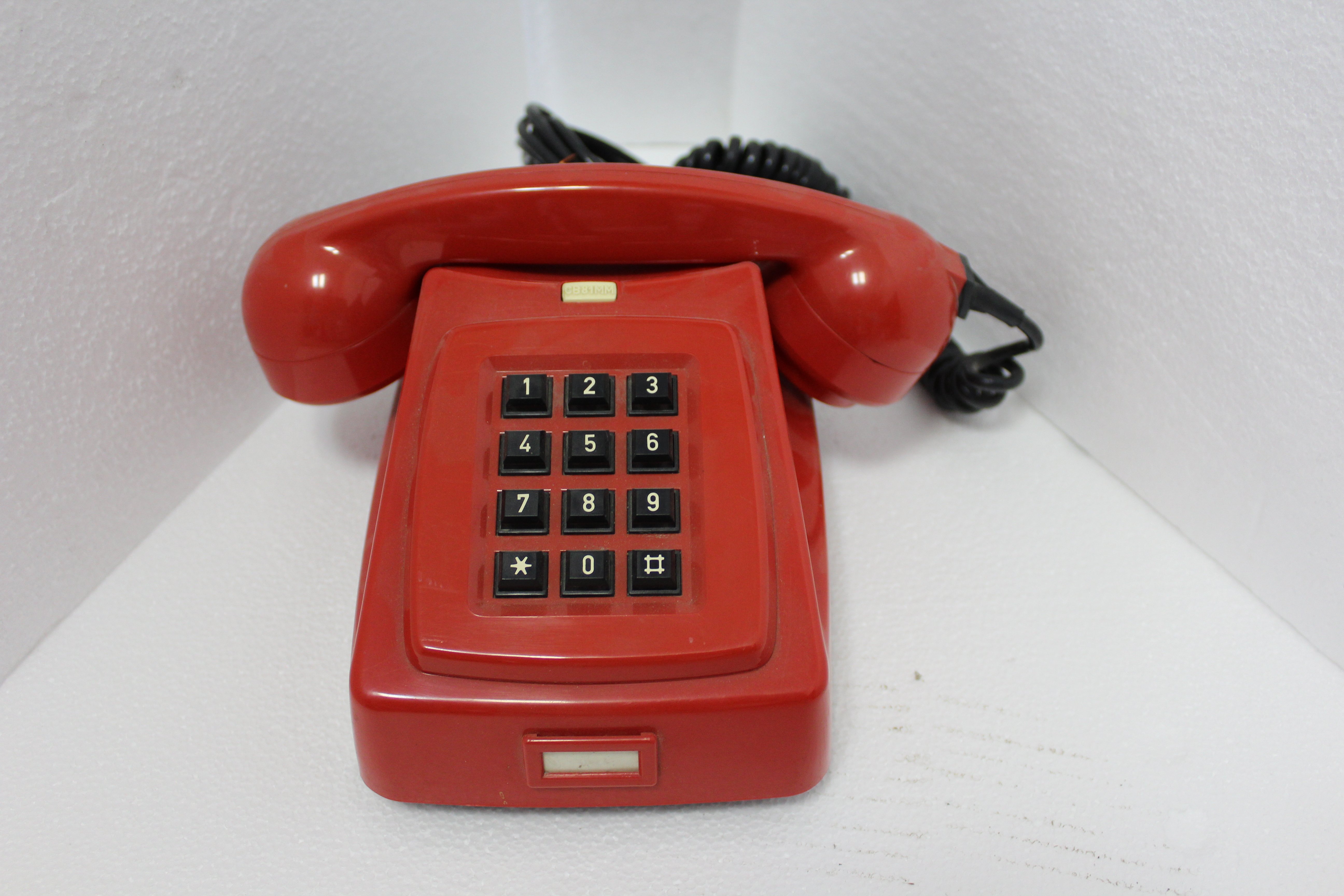 CB81MM típusú asztali telefon készülék (Paksi Városi Múzeum - Paksi Képtár CC BY-NC-SA)