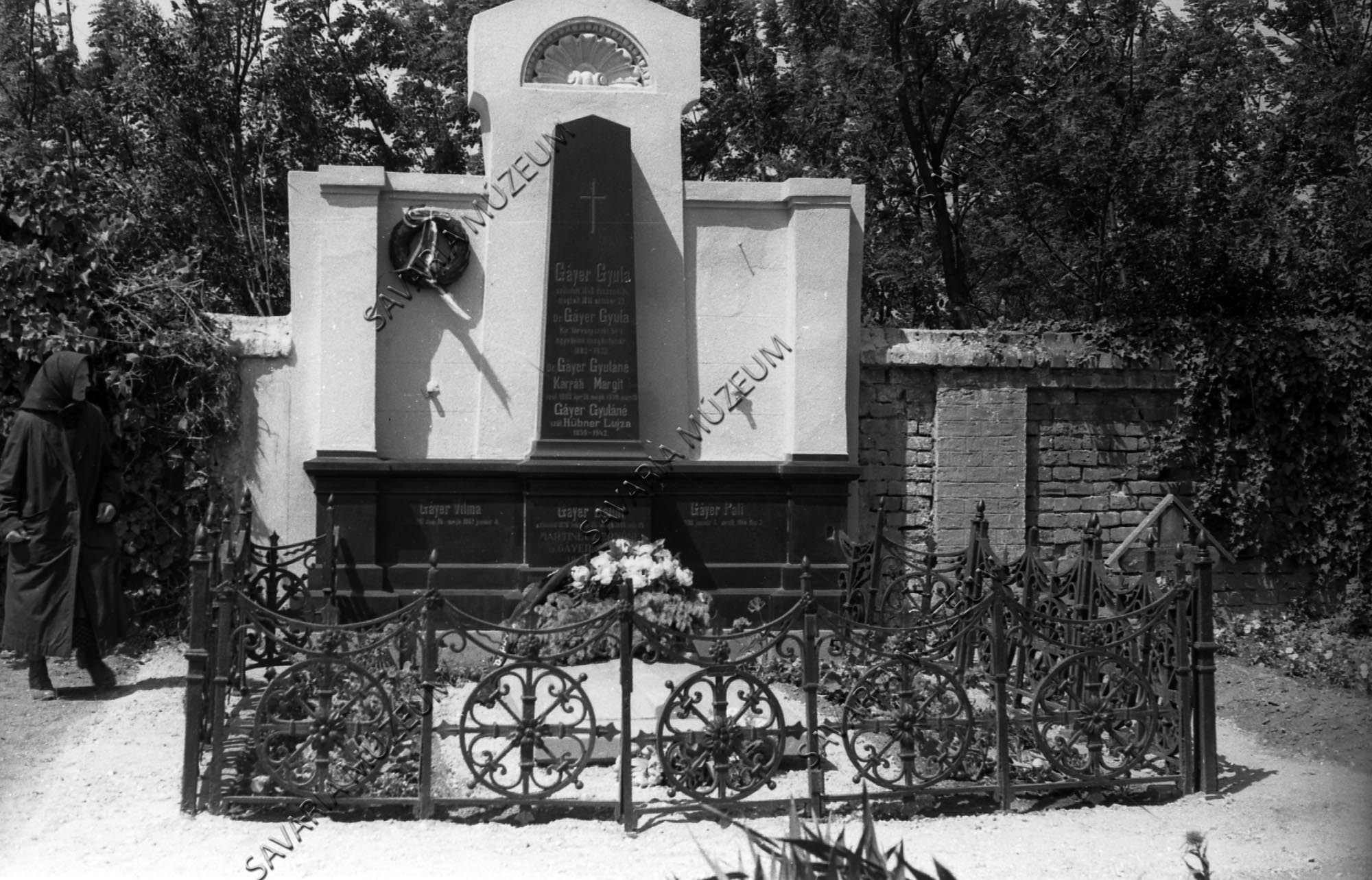 Gáyer Gyula sírja (Savaria Megyei Hatókörű Városi Múzeum, Szombathely CC BY-NC-SA)