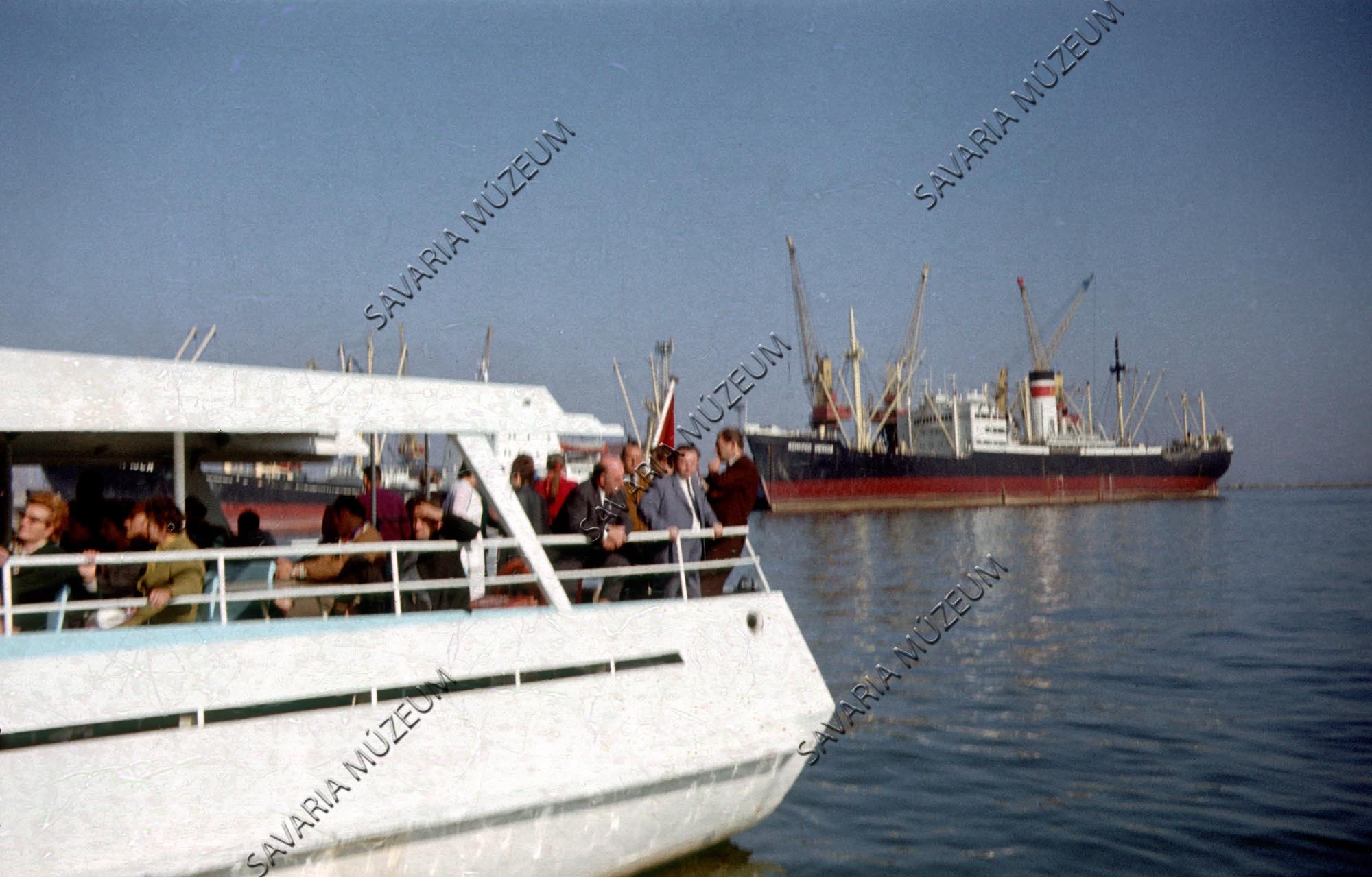 Kiránduló-hajón (Savaria Megyei Hatókörű Városi Múzeum, Szombathely CC BY-NC-SA)