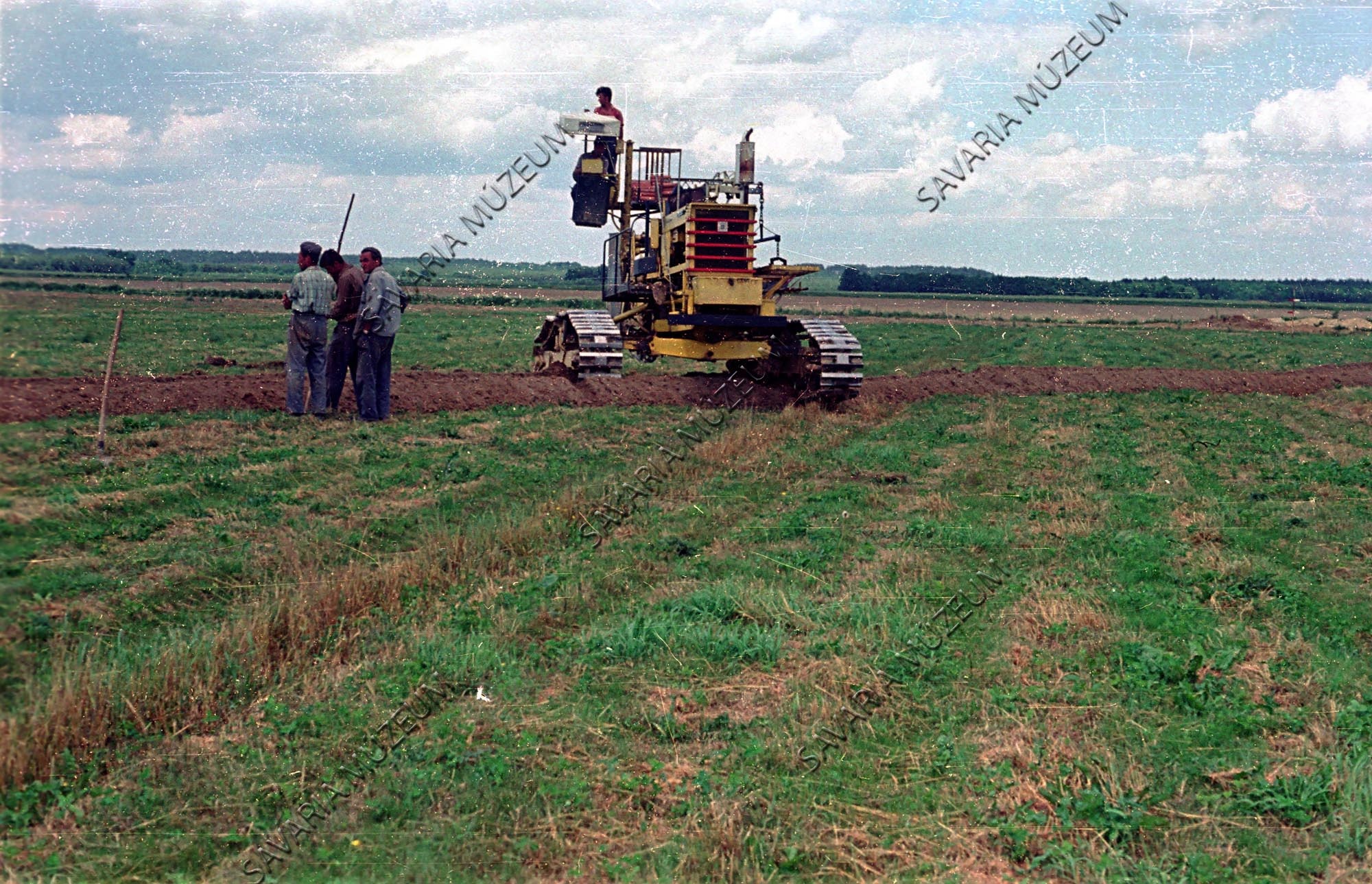 Alagcső fektető gép (Savaria Megyei Hatókörű Városi Múzeum, Szombathely CC BY-NC-SA)