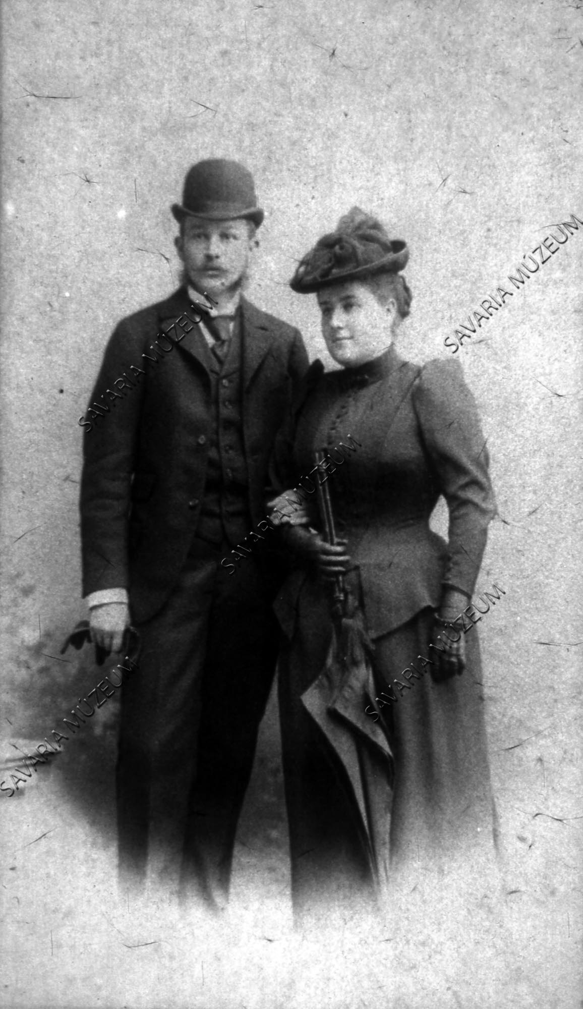 Chernel István és ifjú felesége (Savaria Megyei Hatókörű Városi Múzeum, Szombathely CC BY-NC-SA)