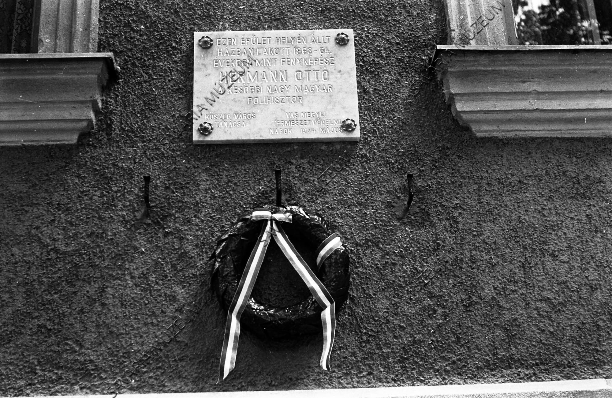 Herman Ottó emléktábla egykori lakóháza helyén (Savaria Megyei Hatókörű Városi Múzeum, Szombathely CC BY-NC-SA)