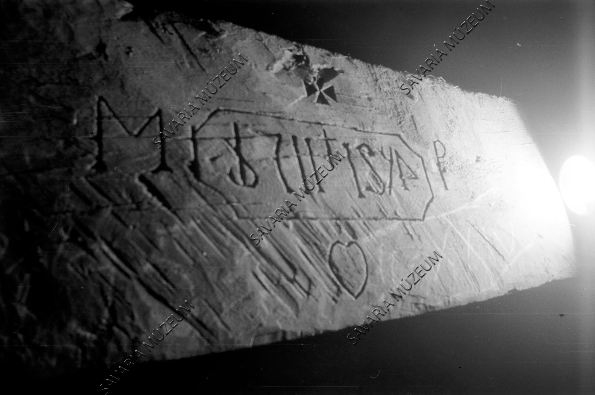 Szőlőprés évszáma (Savaria Megyei Hatókörű Városi Múzeum, Szombathely CC BY-NC-SA)