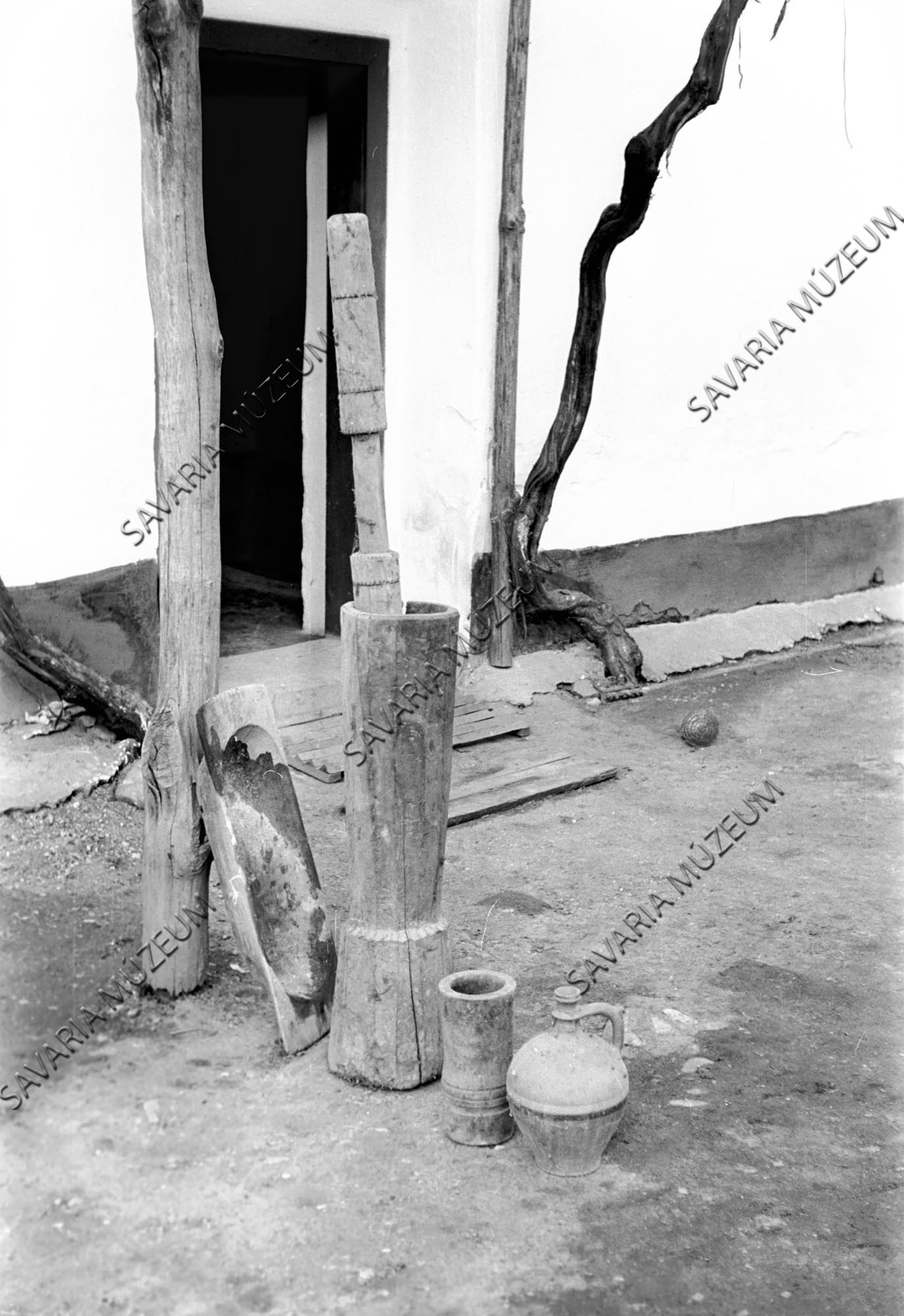 Teknő, korsó és mozsarak (Savaria Megyei Hatókörű Városi Múzeum, Szombathely CC BY-NC-SA)