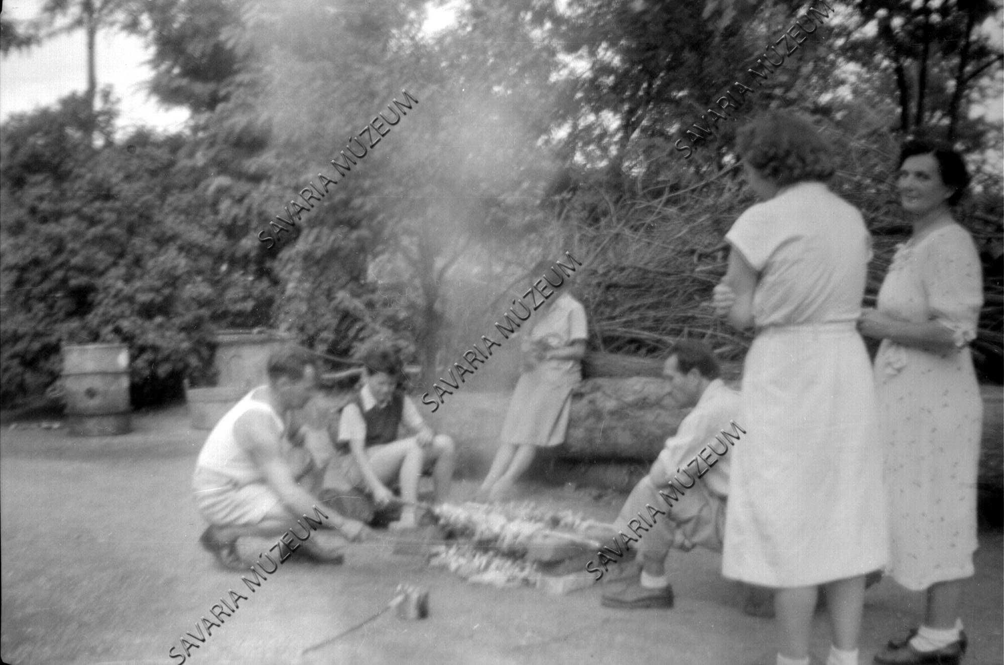 Nyársforgatók (Savaria Megyei Hatókörű Városi Múzeum, Szombathely CC BY-NC-SA)