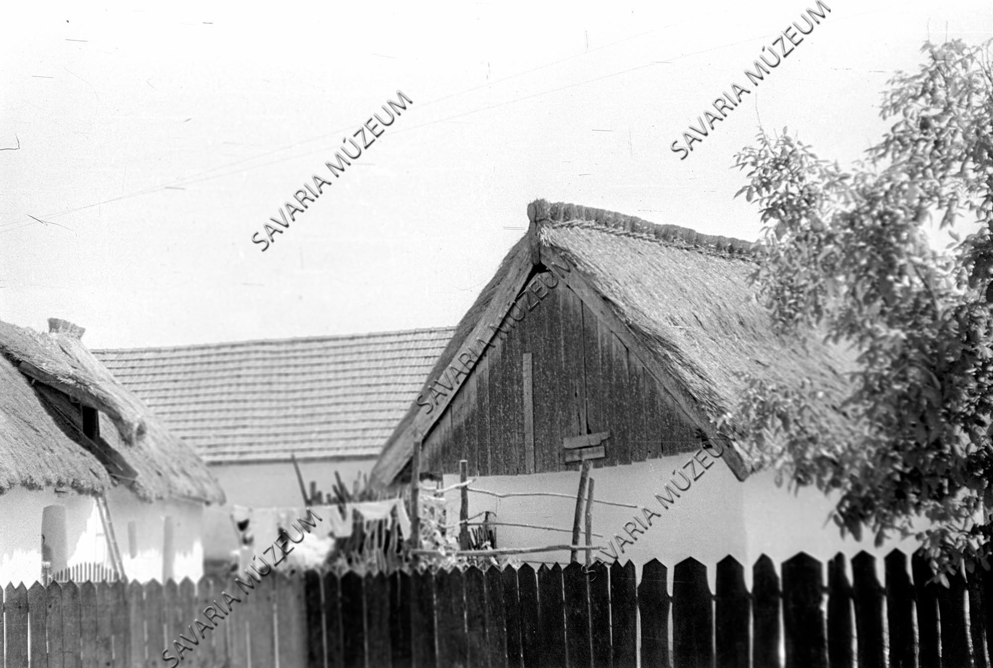 Ház- és gazdasági épületrészlet (Savaria Megyei Hatókörű Városi Múzeum, Szombathely CC BY-NC-SA)