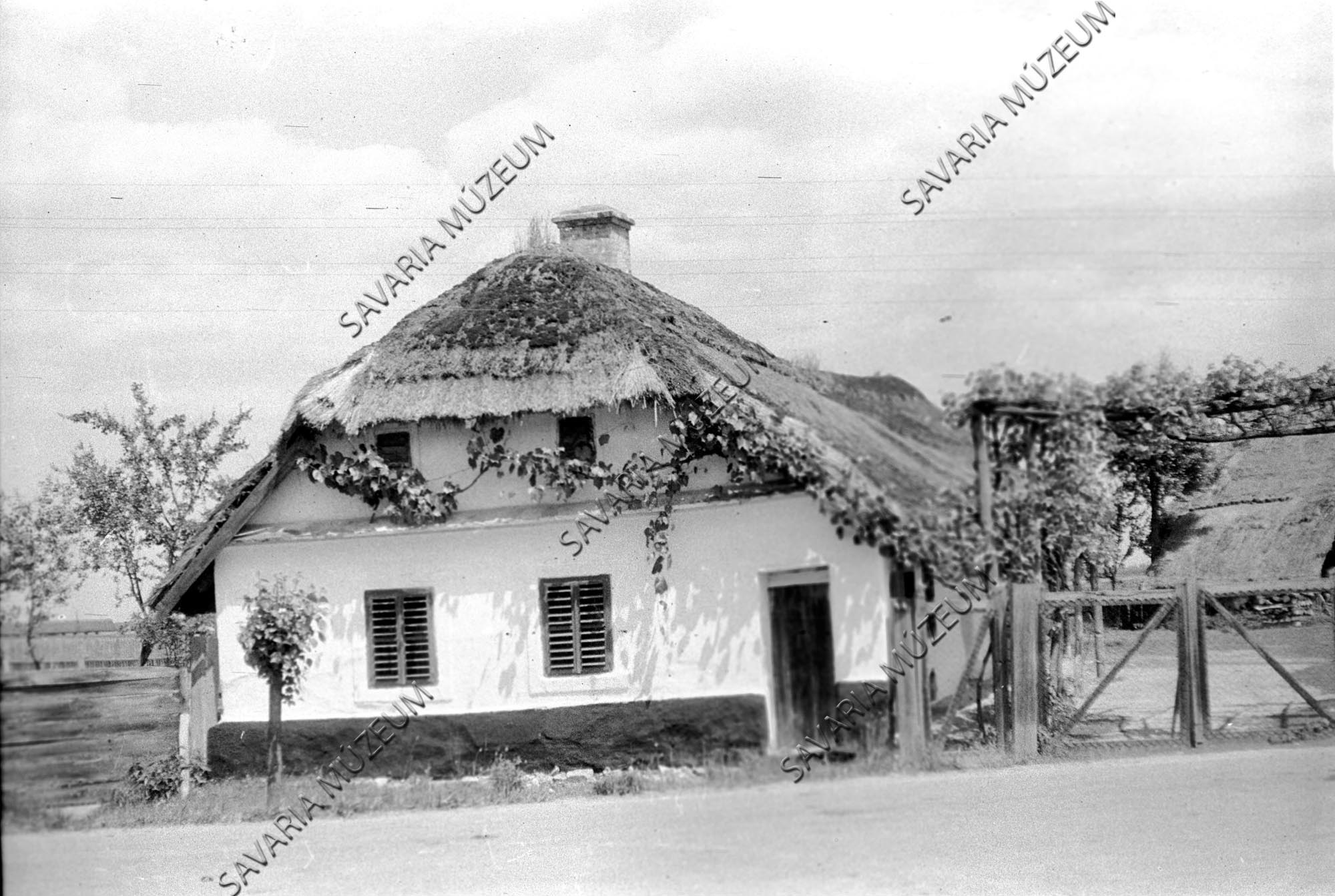 ház (Savaria Megyei Hatókörű Városi Múzeum, Szombathely CC BY-NC-SA)