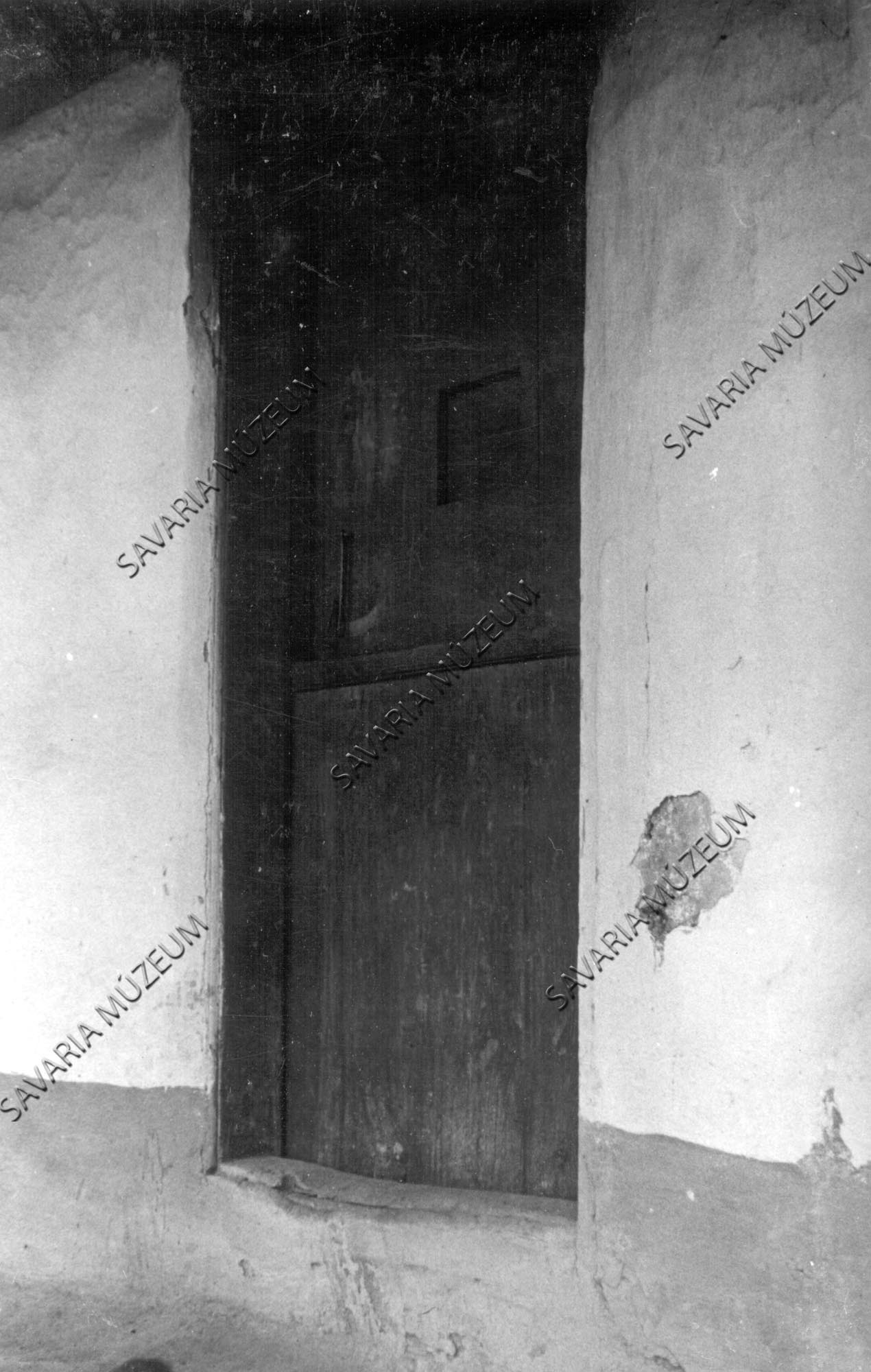 Füstöskonyha ajtaja (Savaria Megyei Hatókörű Városi Múzeum, Szombathely CC BY-NC-SA)
