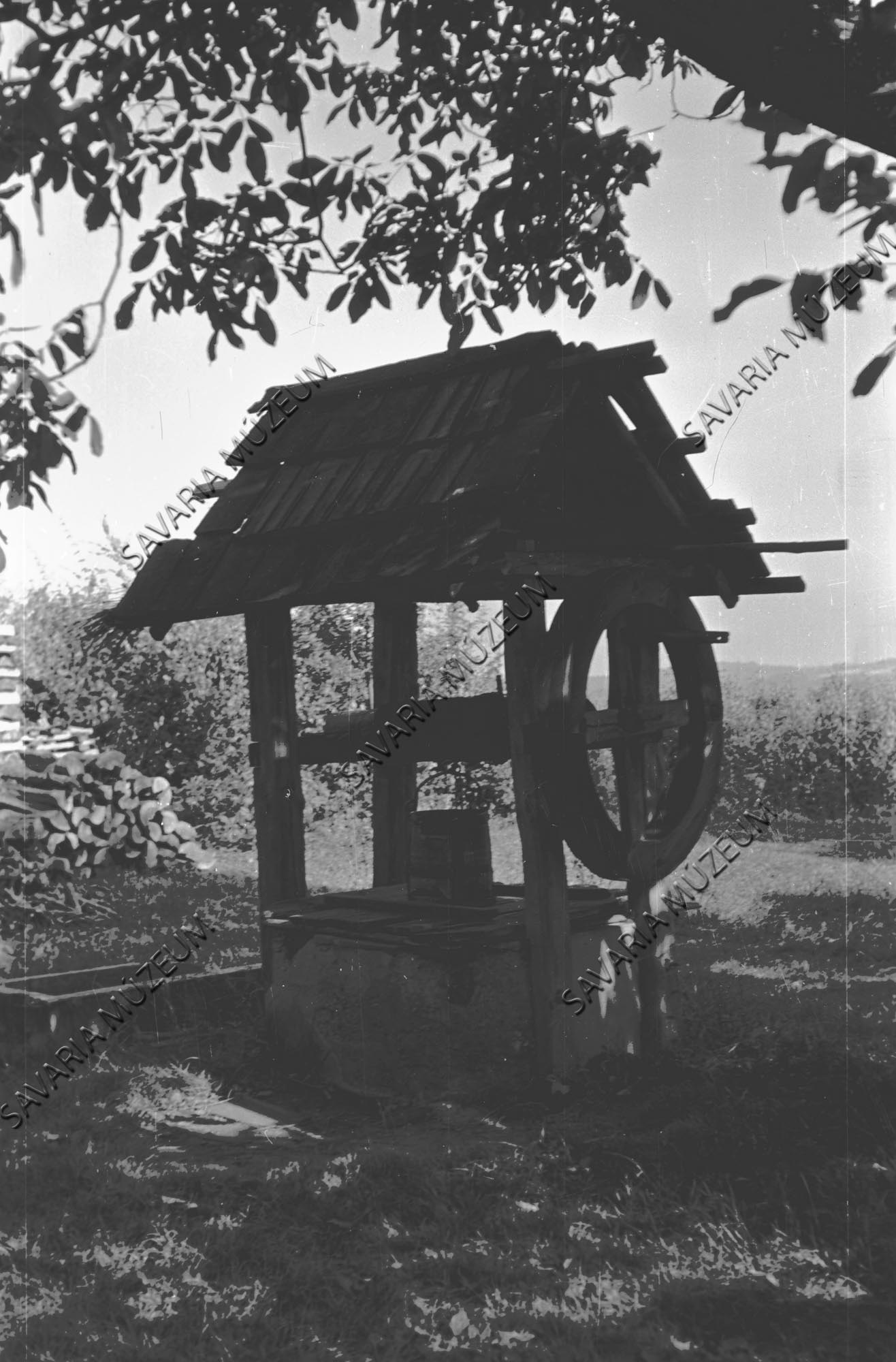 Kút (Savaria Megyei Hatókörű Városi Múzeum, Szombathely CC BY-NC-SA)