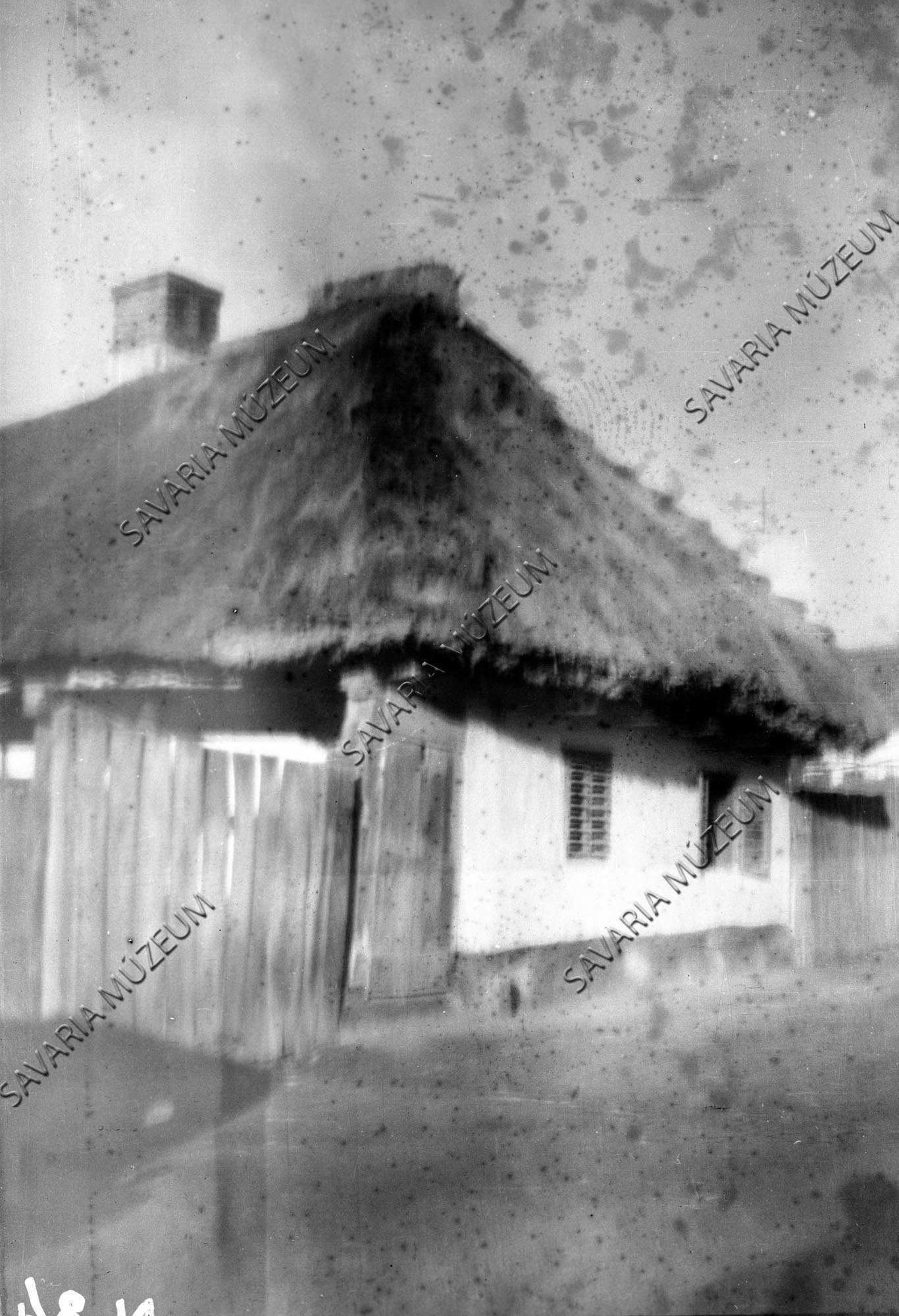 Boronaház zsuppfedéllel (Savaria Megyei Hatókörű Városi Múzeum, Szombathely CC BY-NC-SA)