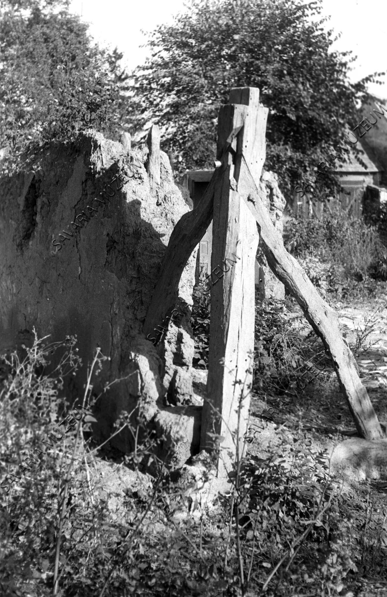 Karó közé rakott sárfal (Savaria Megyei Hatókörű Városi Múzeum, Szombathely CC BY-NC-SA)