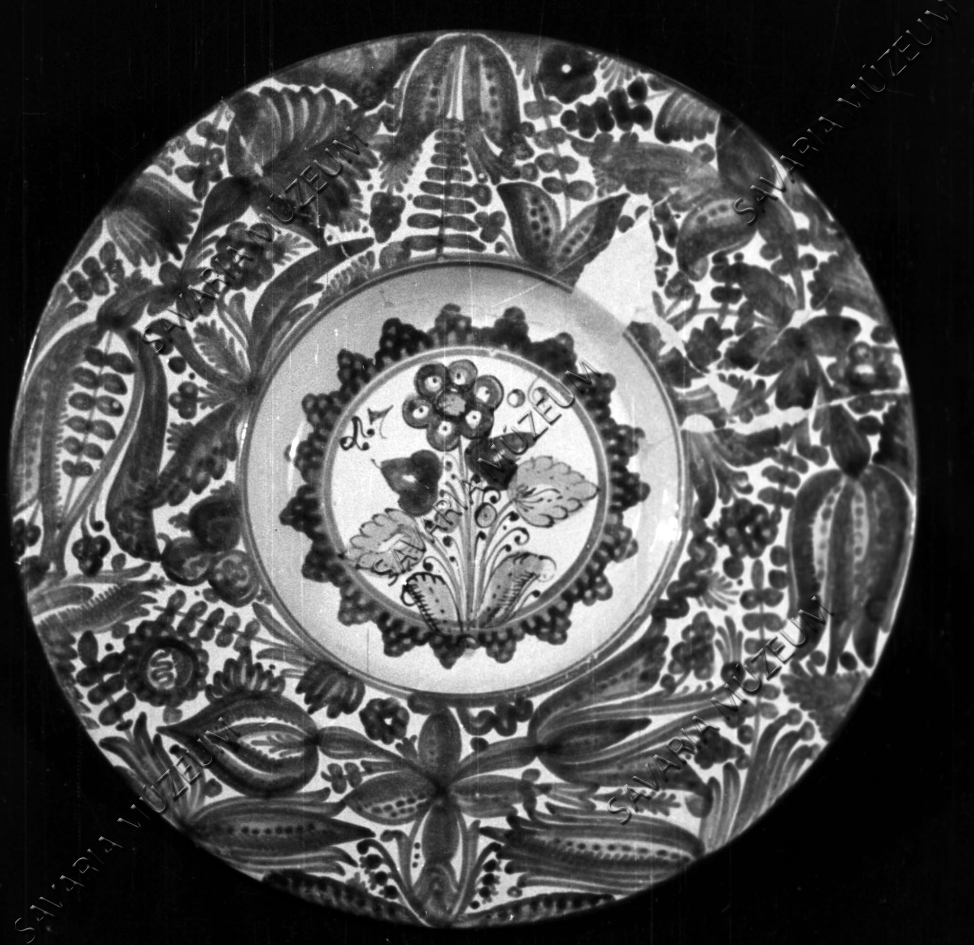 Habán tál (Savaria Megyei Hatókörű Városi Múzeum, Szombathely CC BY-NC-SA)