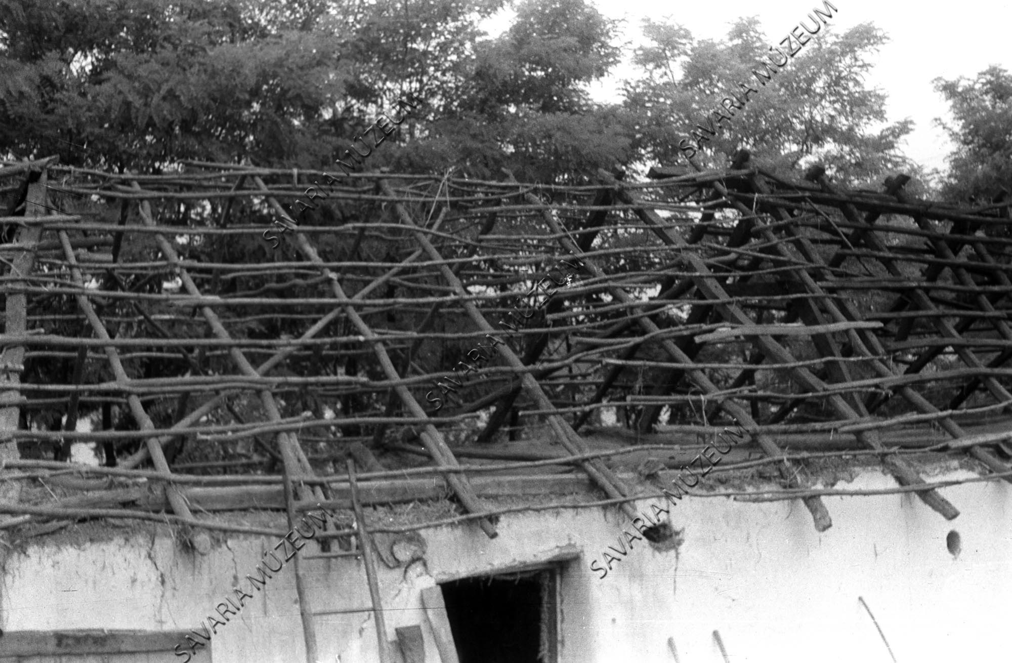 Istállórész tetőszerkezete (Savaria Megyei Hatókörű Városi Múzeum, Szombathely CC BY-NC-SA)