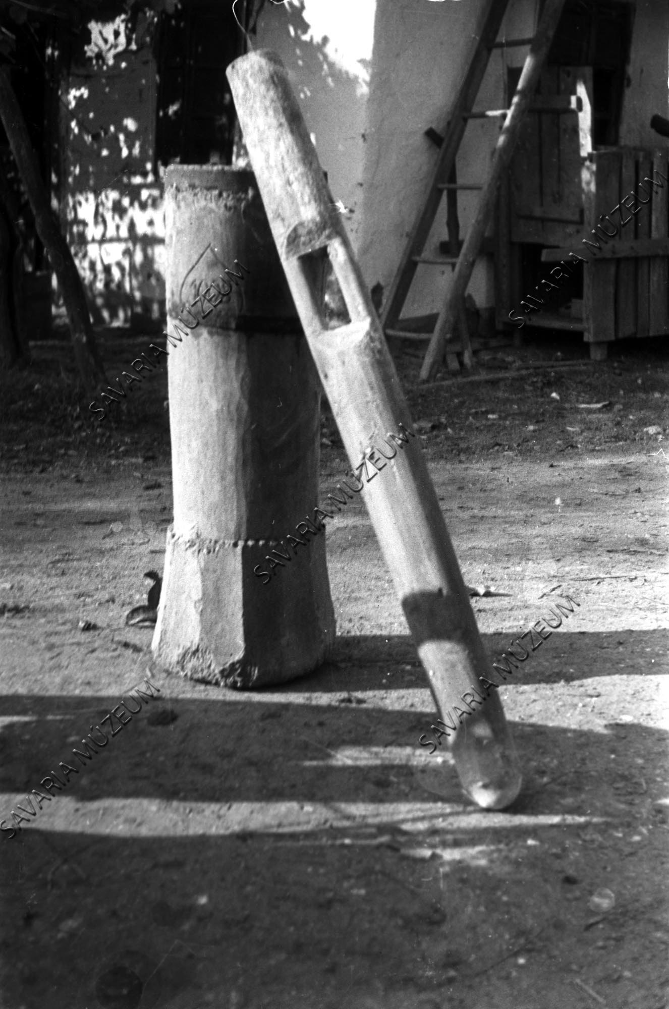 mozsár és törője (Savaria Megyei Hatókörű Városi Múzeum, Szombathely CC BY-NC-SA)