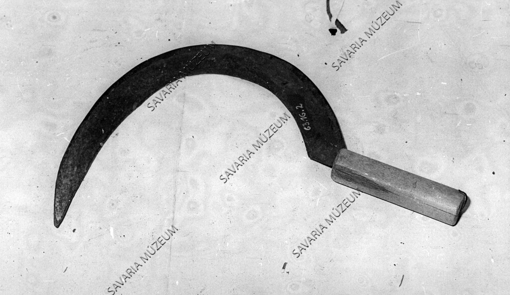 Sarló;"soró" (Savaria Megyei Hatókörű Városi Múzeum, Szombathely CC BY-NC-SA)