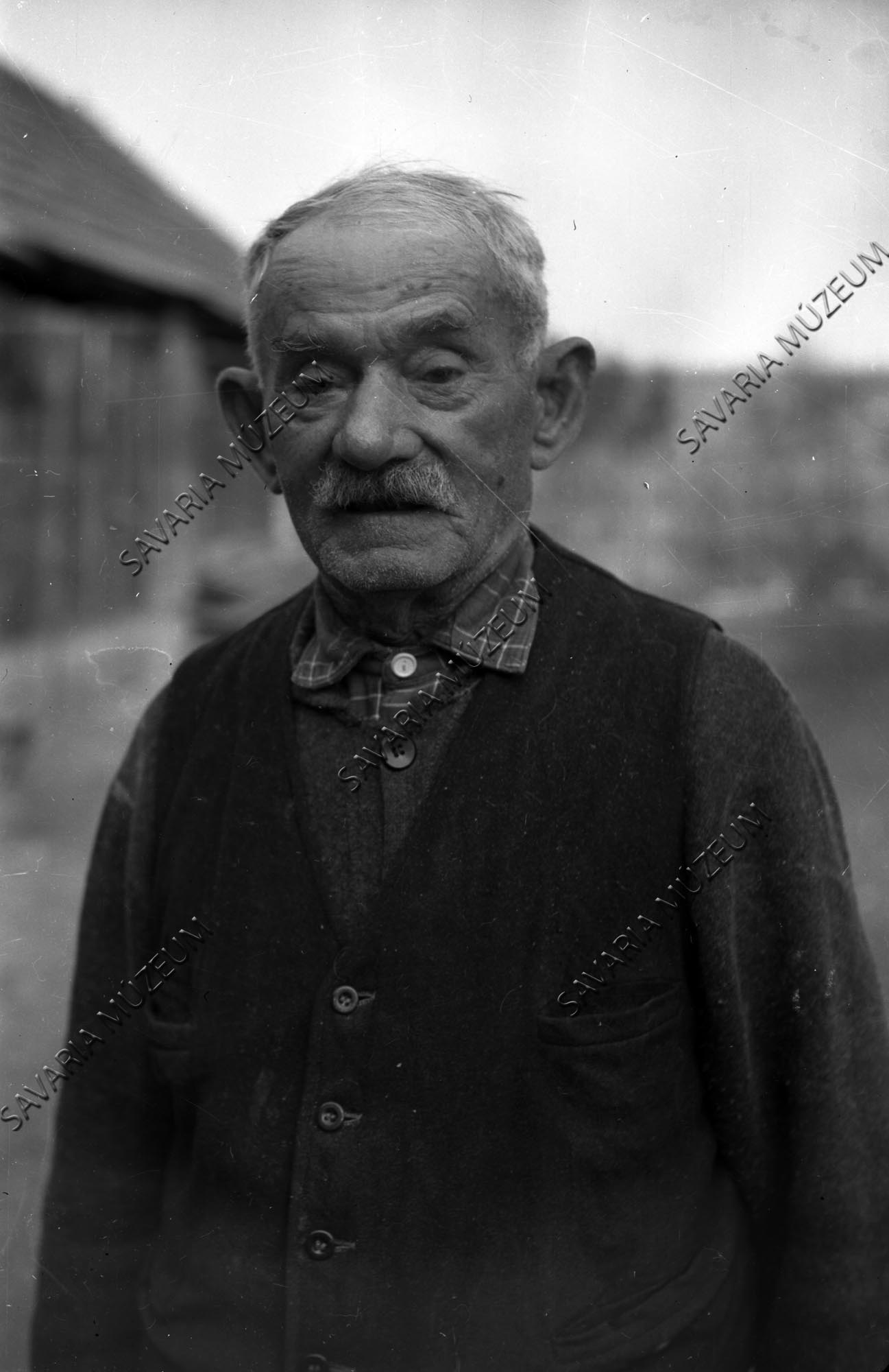 Idős férfi (Savaria Megyei Hatókörű Városi Múzeum, Szombathely CC BY-NC-SA)