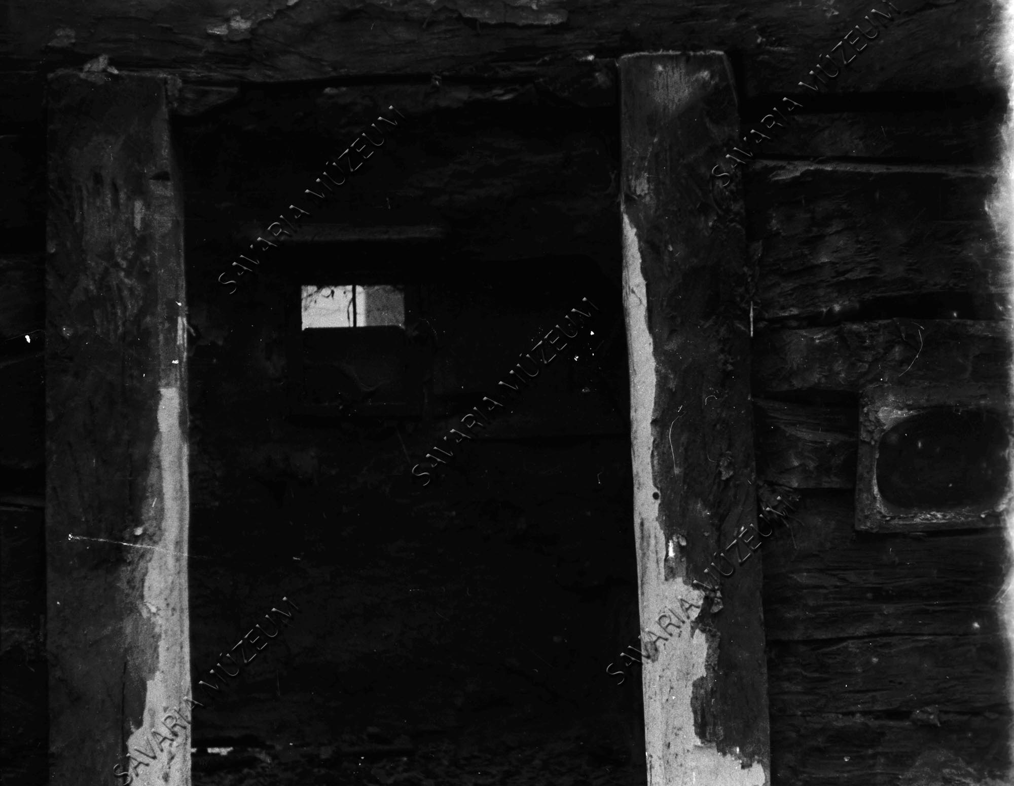 Konyhaajtó és tolitu (Savaria Megyei Hatókörű Városi Múzeum, Szombathely CC BY-NC-SA)