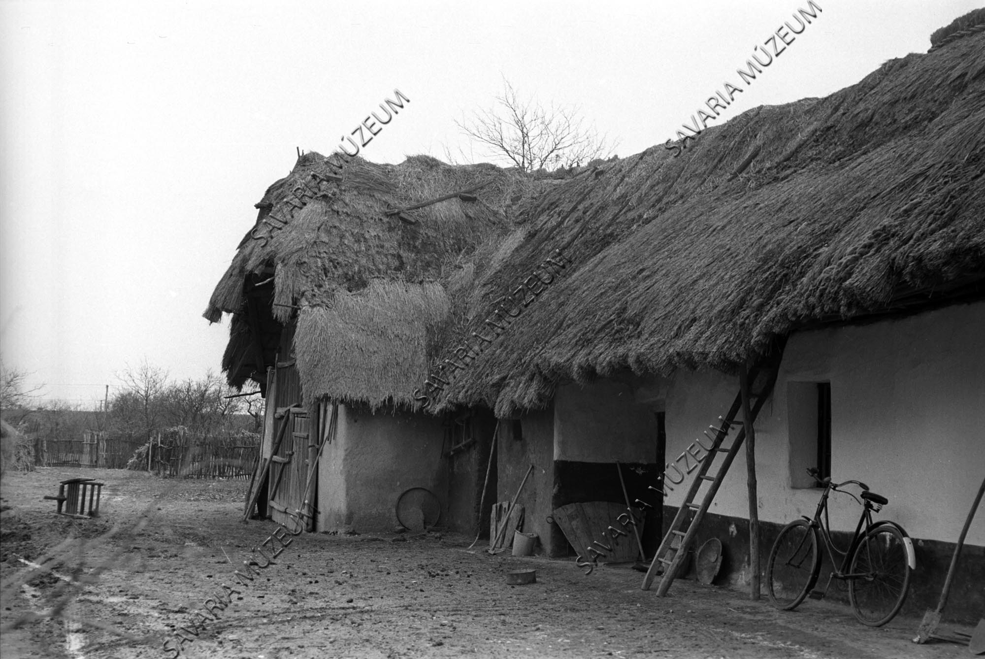 Pajta és házrészlet (Savaria Megyei Hatókörű Városi Múzeum, Szombathely CC BY-NC-SA)