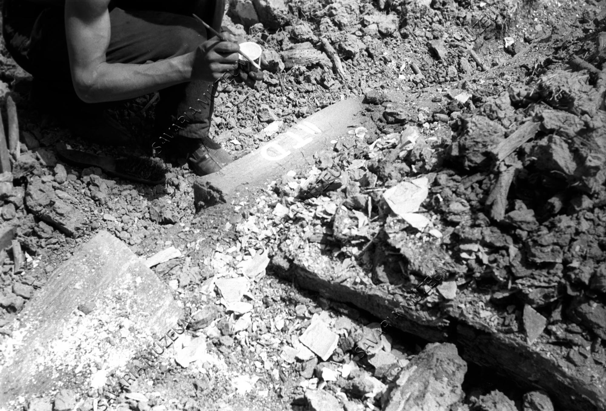 Talpgerendák a homlokzatnál (Savaria Megyei Hatókörű Városi Múzeum, Szombathely CC BY-NC-SA)