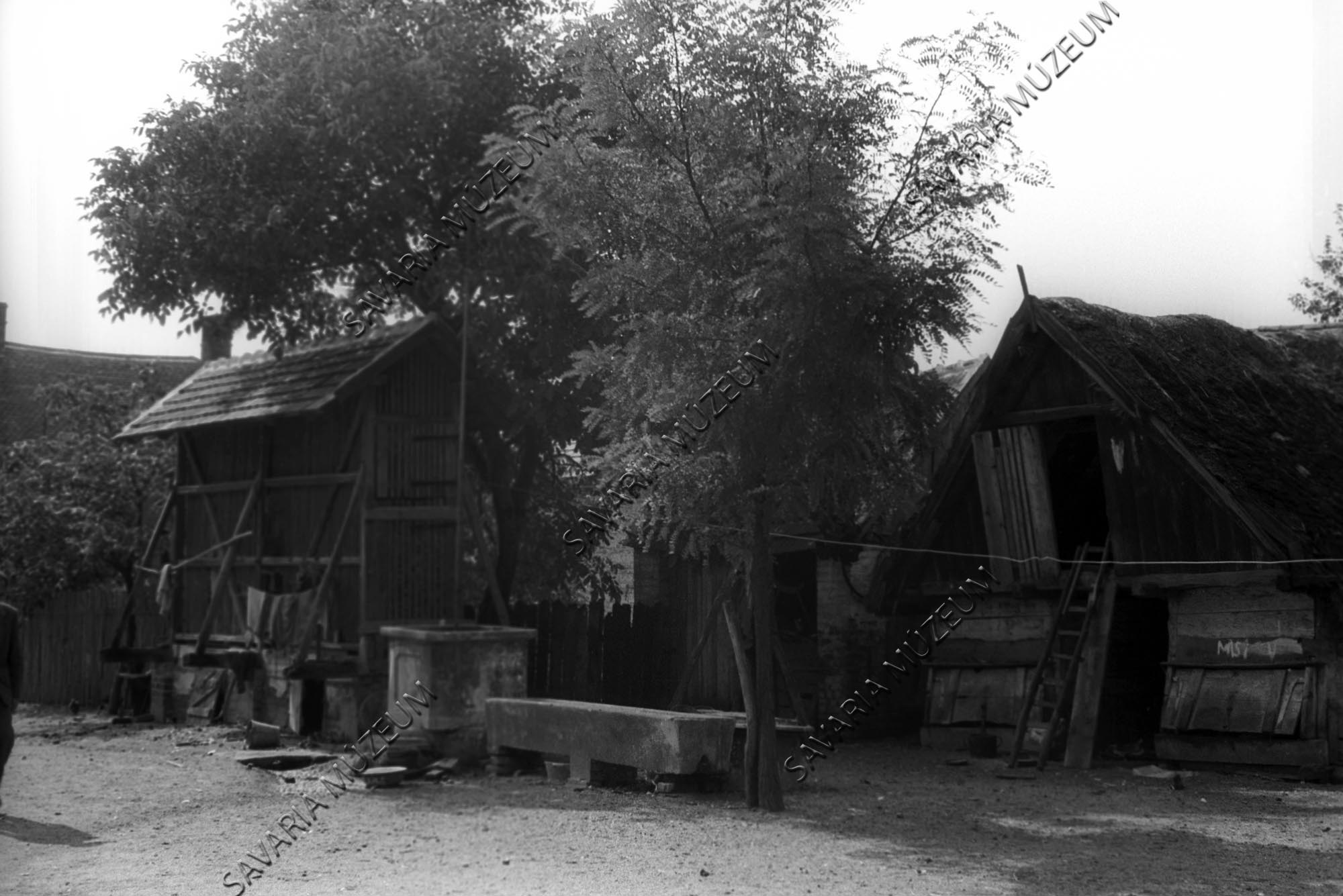 Kukoricagóré és ól (Savaria Megyei Hatókörű Városi Múzeum, Szombathely CC BY-NC-SA)