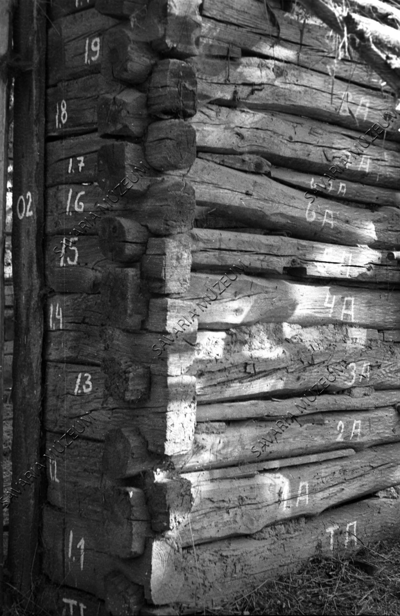 Istállós pajta boronafala a kapunál (Savaria Megyei Hatókörű Városi Múzeum, Szombathely CC BY-NC-SA)