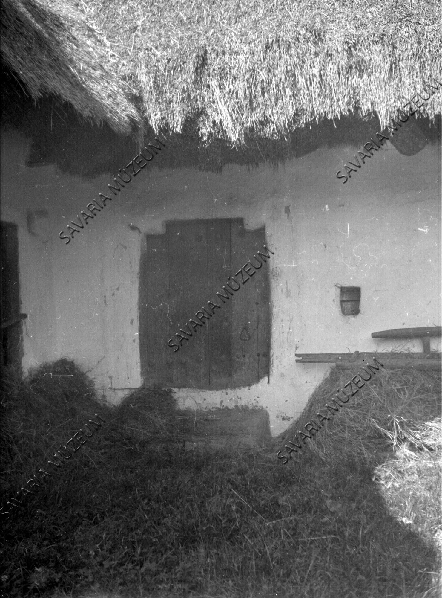 Régi pince ajtaja (Savaria Megyei Hatókörű Városi Múzeum, Szombathely CC BY-NC-SA)