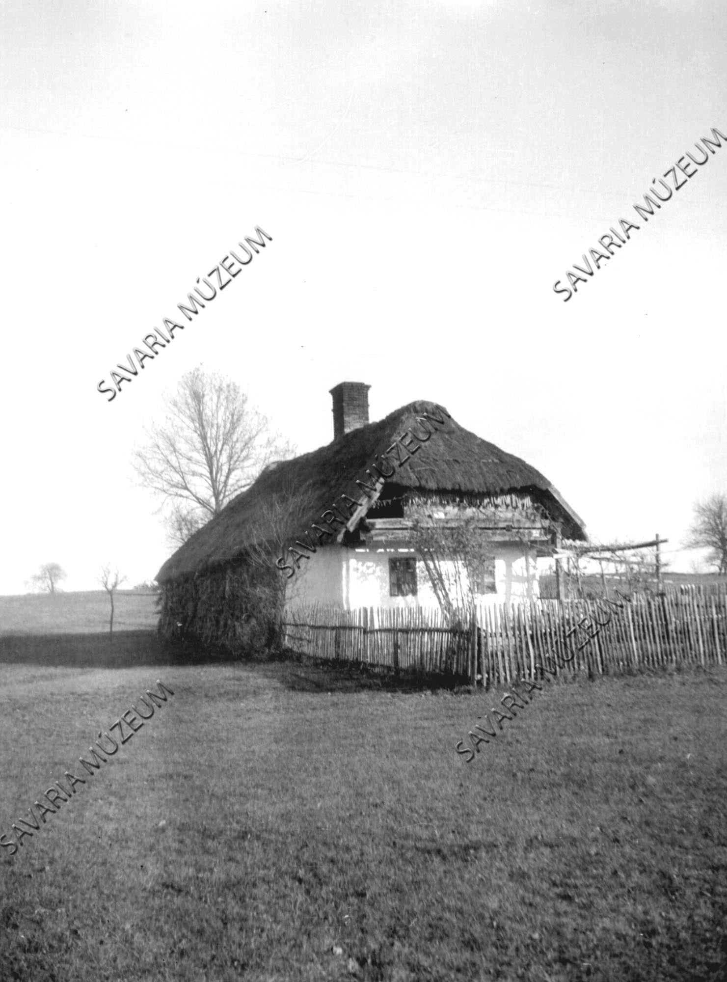 Zsuppos ház az Alszeren (Savaria Megyei Hatókörű Városi Múzeum, Szombathely CC BY-NC-SA)