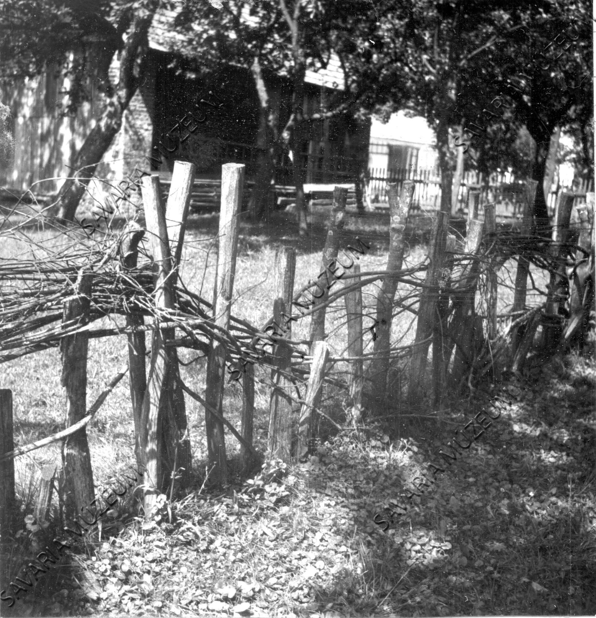 Sövénykerítés (Savaria Megyei Hatókörű Városi Múzeum, Szombathely CC BY-NC-SA)
