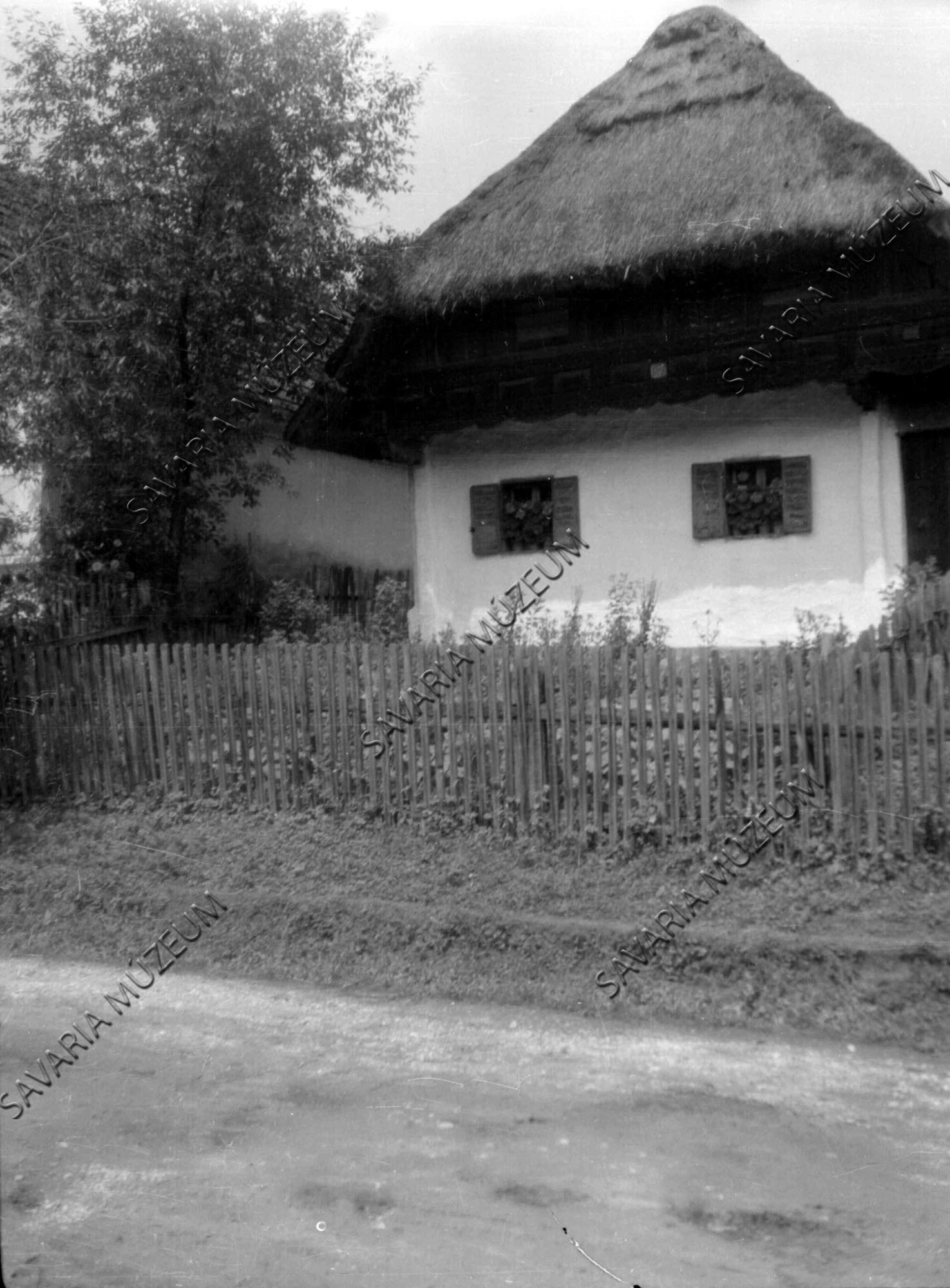 Kontyos ház oromzata (Savaria Megyei Hatókörű Városi Múzeum, Szombathely CC BY-NC-SA)