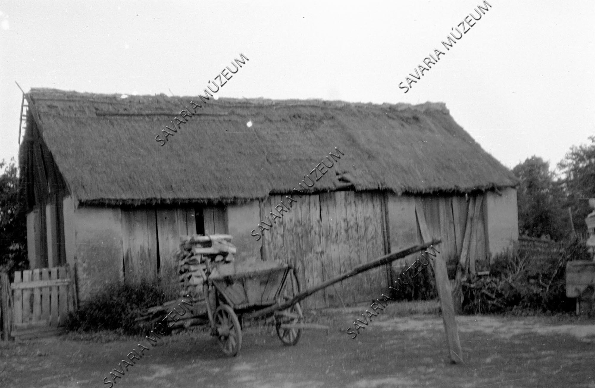Pajta, szekér (Savaria Megyei Hatókörű Városi Múzeum, Szombathely CC BY-NC-SA)