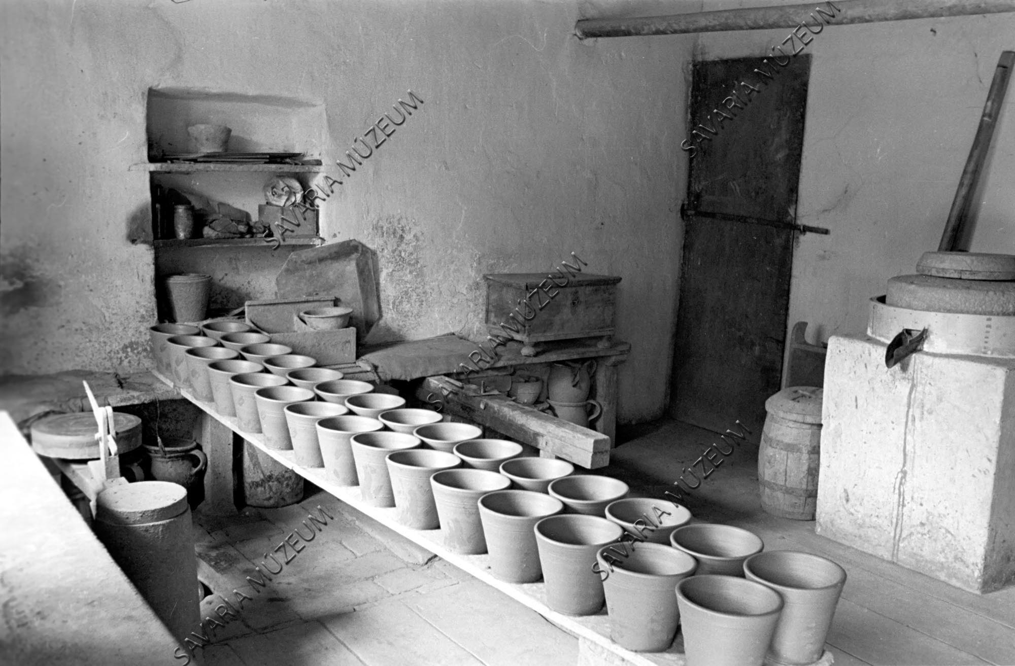 Fazekasműhely (Savaria Megyei Hatókörű Városi Múzeum, Szombathely CC BY-NC-SA)
