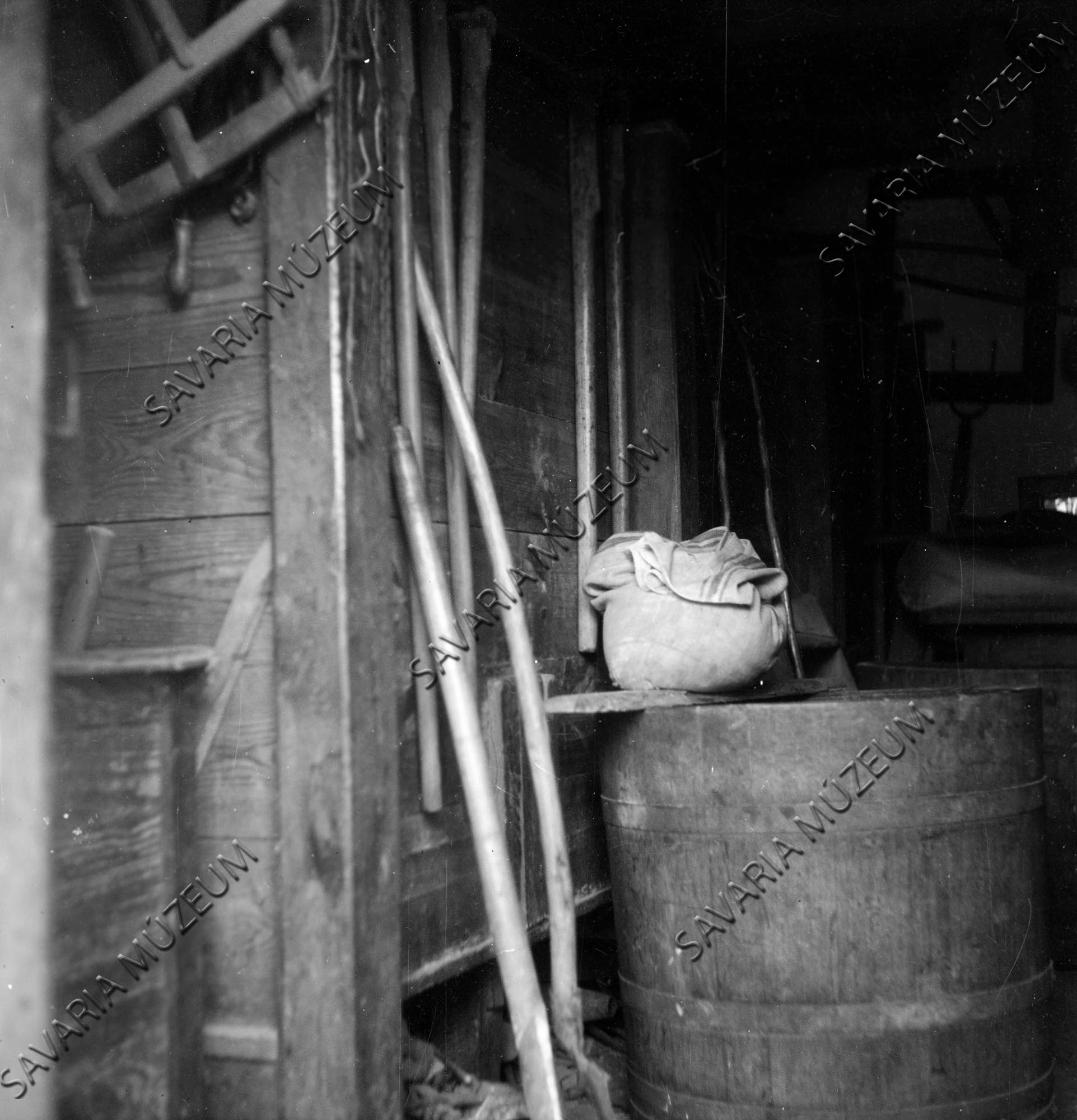 Kamrabelső hombárral (Savaria Megyei Hatókörű Városi Múzeum, Szombathely CC BY-NC-SA)